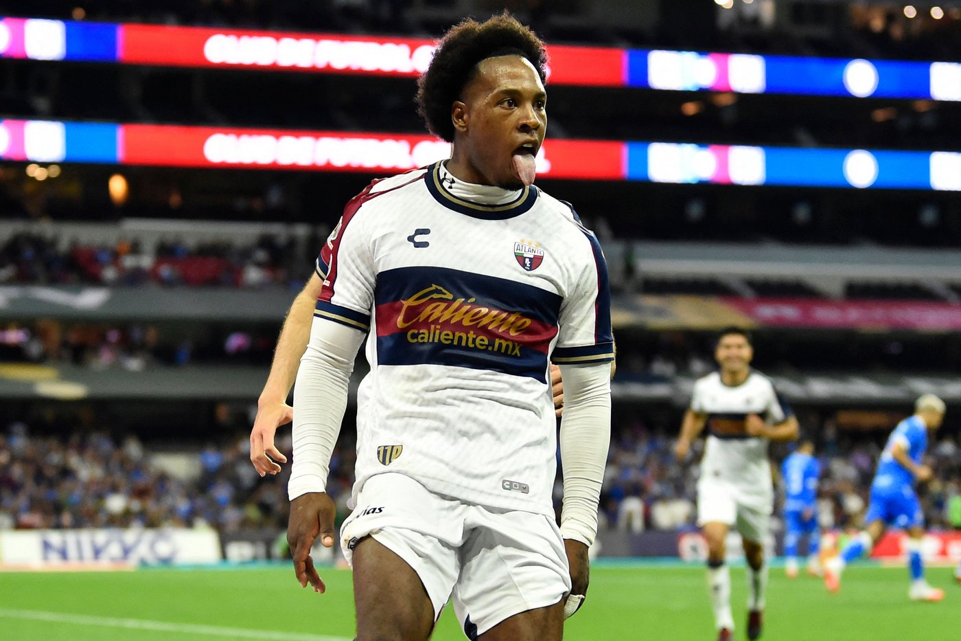 Jhojan Julio brilla con gol y asistencia en la victoria del Atlante sobre Cruz Azul | Fútbol | Deportes | El Universo