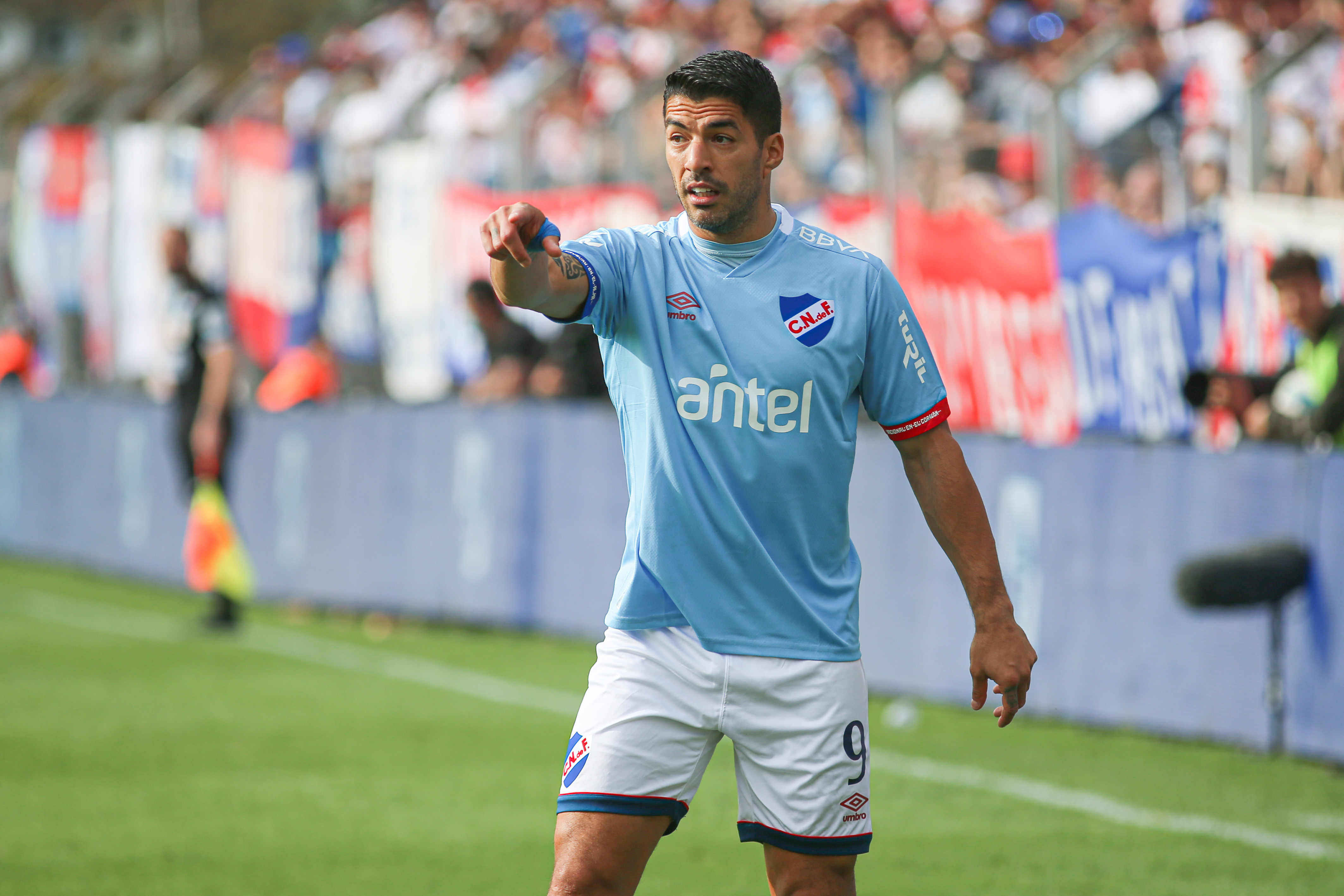 Luis Suárez anotó su primer gol con Nacional