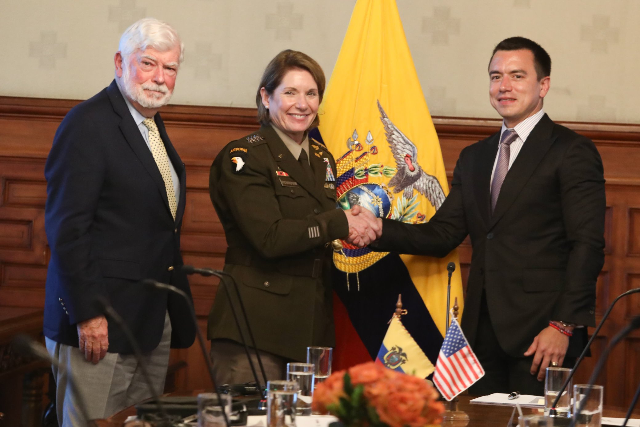 Ecuador acepta ayuda militar de Argentina y Estados Unidos — MercoPress