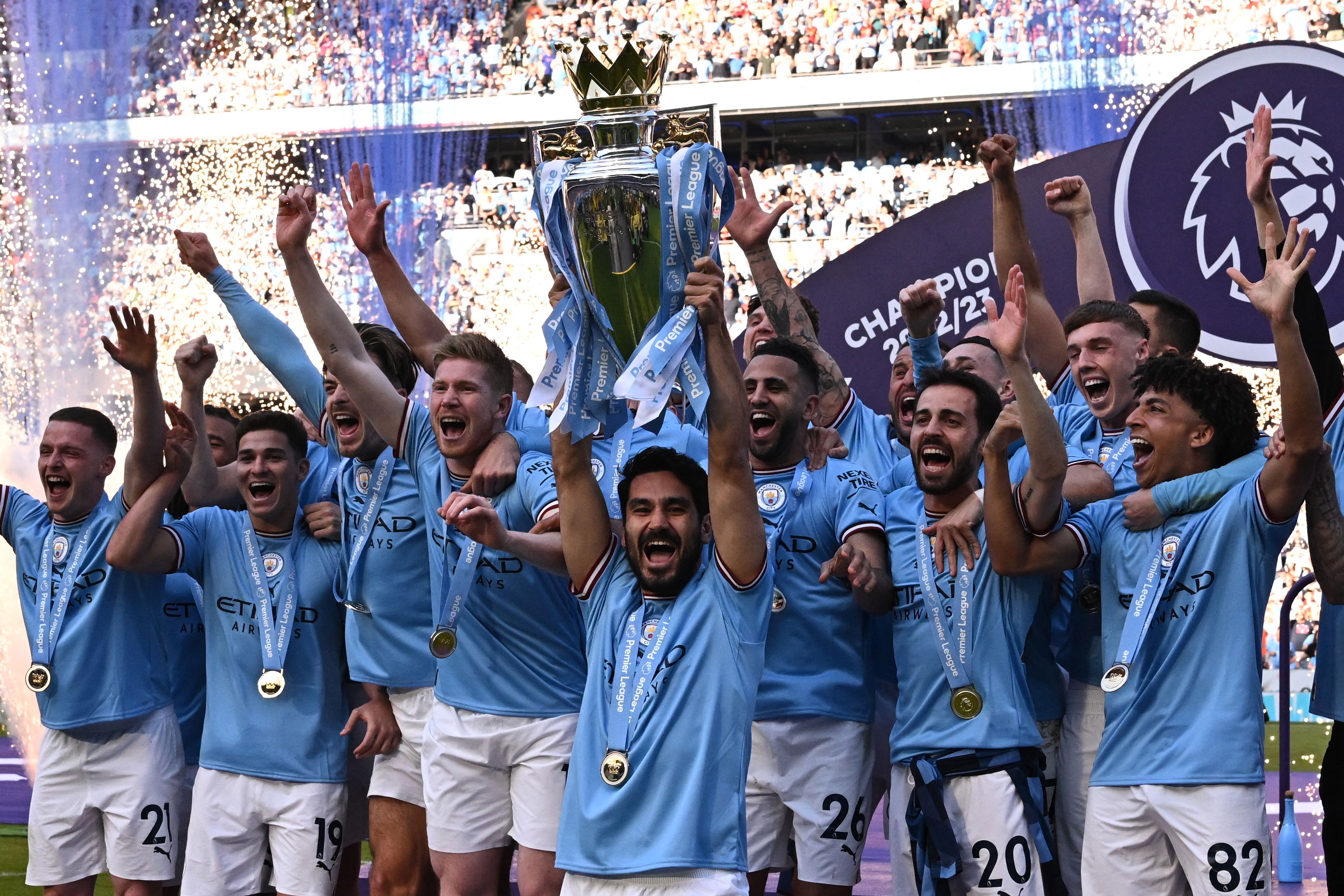 Manchester City celebra título en la Premier League con victoria ante  Chelsea | Fútbol | Deportes | El Universo