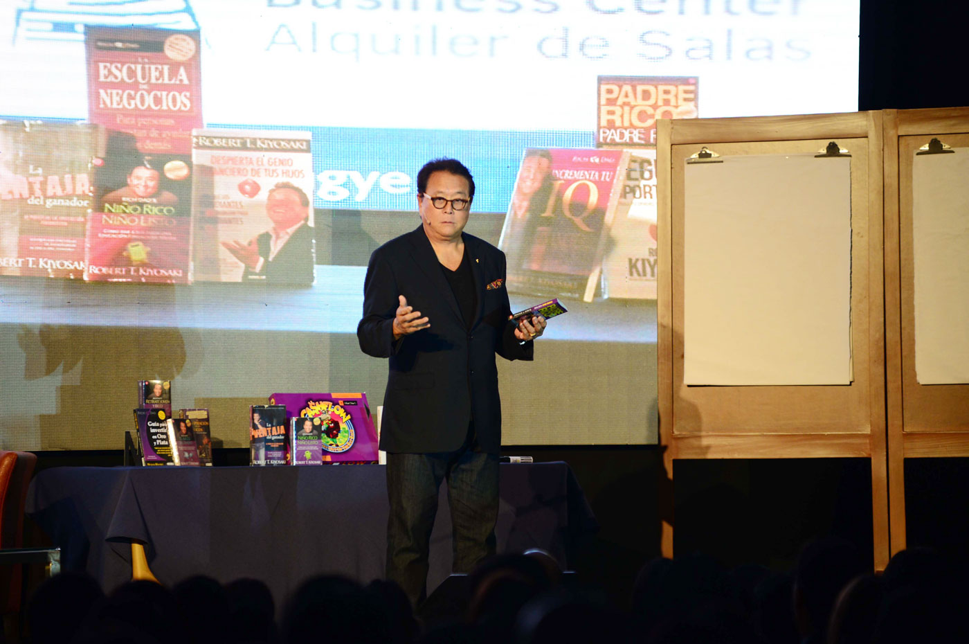 La educación financiera, clave de éxito de Robert Kiyosaki | Economía |  Noticias | El Universo