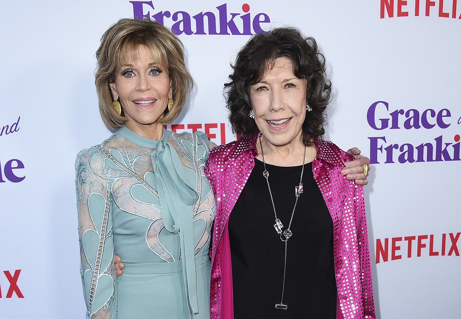 Jane Fonda Películas Y Programas De Televisión Jane Fonda y Lily Tomlin saborean la tercera edad en la película "Grace y  Frankie" | Cine | Entretenimiento | El Universo