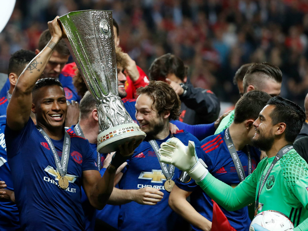 Antonio valencia champions league Outlet