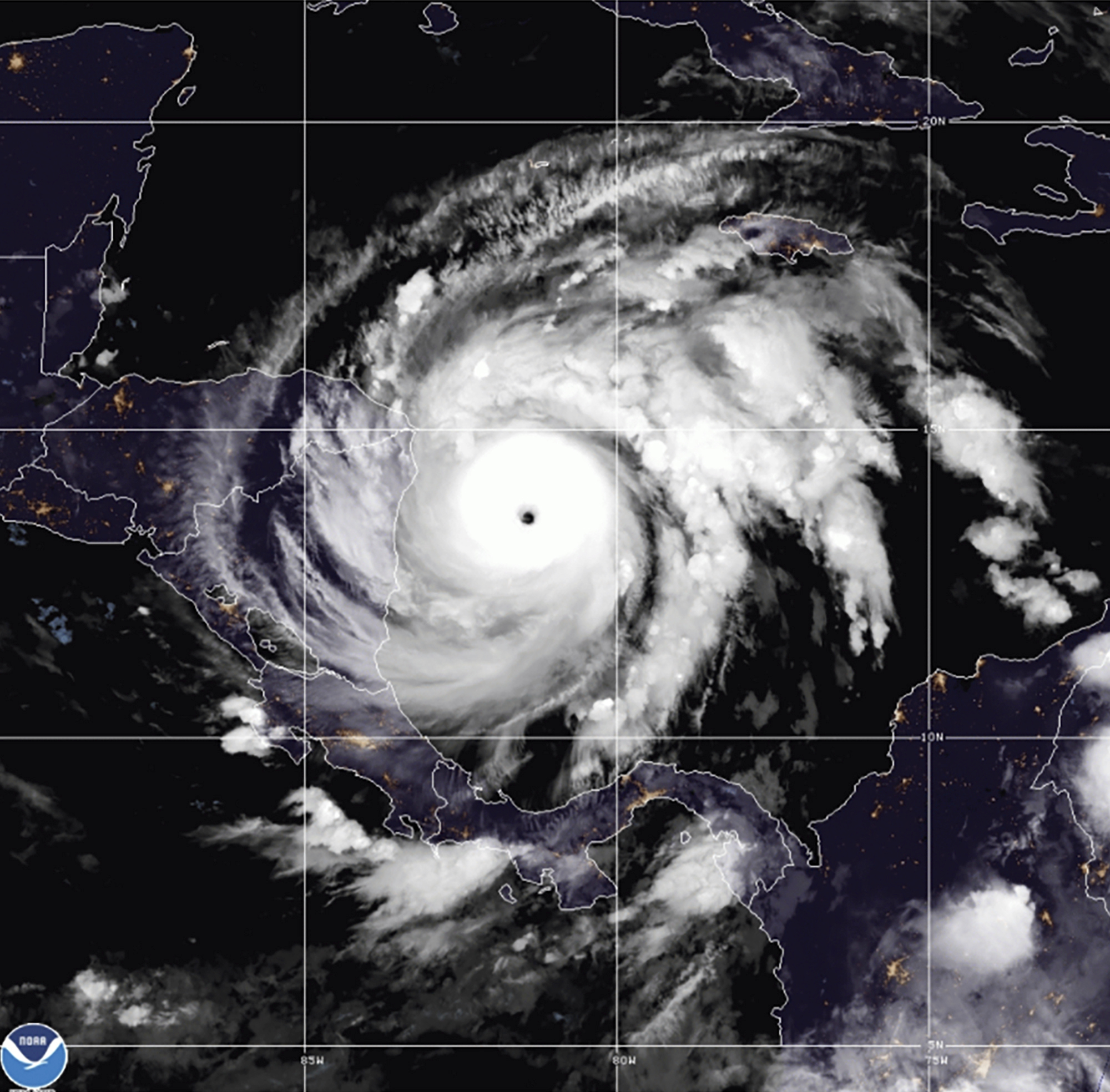 Inicia la temporada de huracanes en el Atlántico con mucho combustible en  el océano