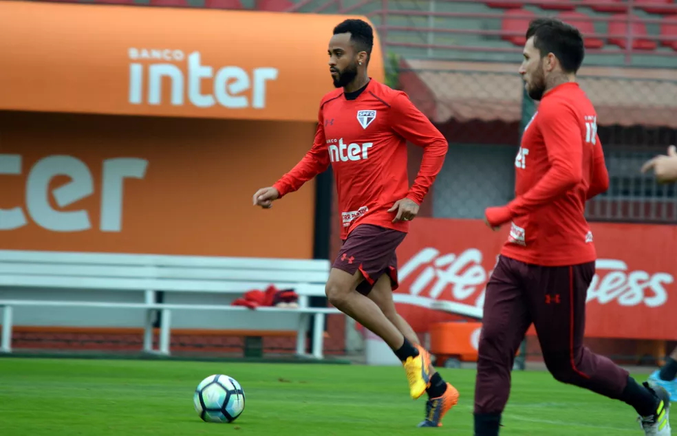 Wesley, ex-Palmeiras, São Paulo e Santos, encerra carreira e anuncia nova  fase