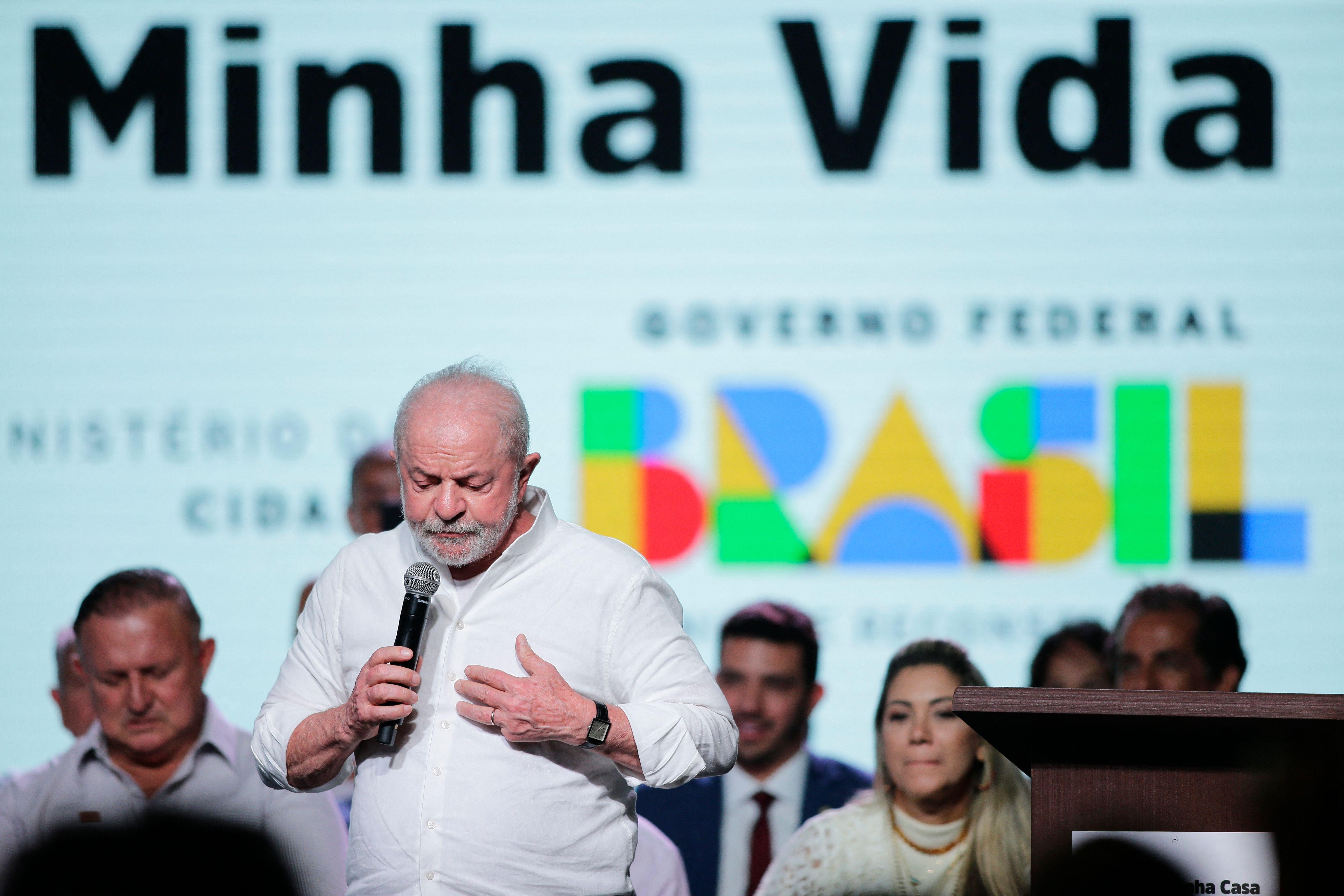 Cuidado: bolsonarismo mente sobre Lula em Paraisópolis e espalha