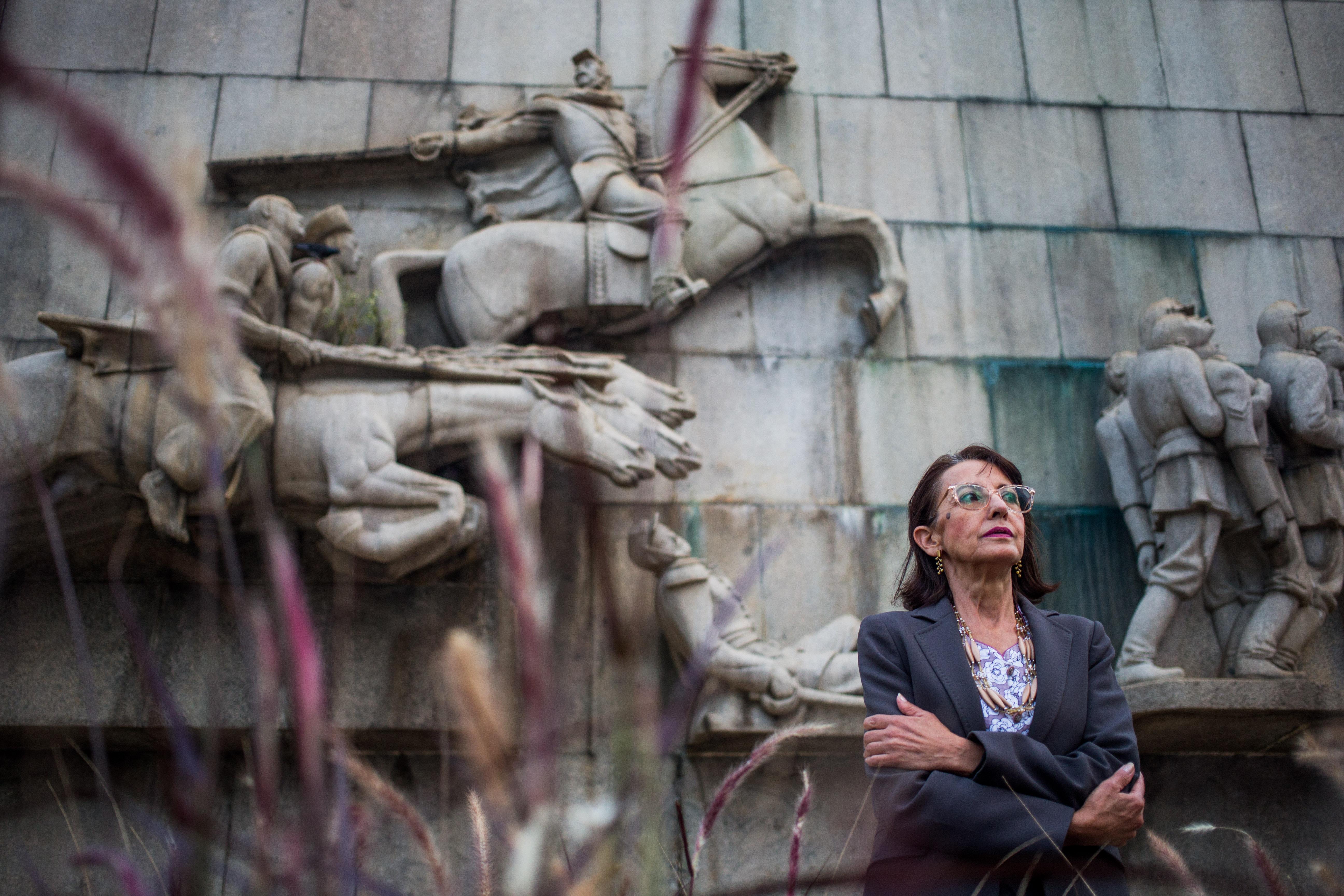 Na foto, a aposentada Maria Ana Rodrigues