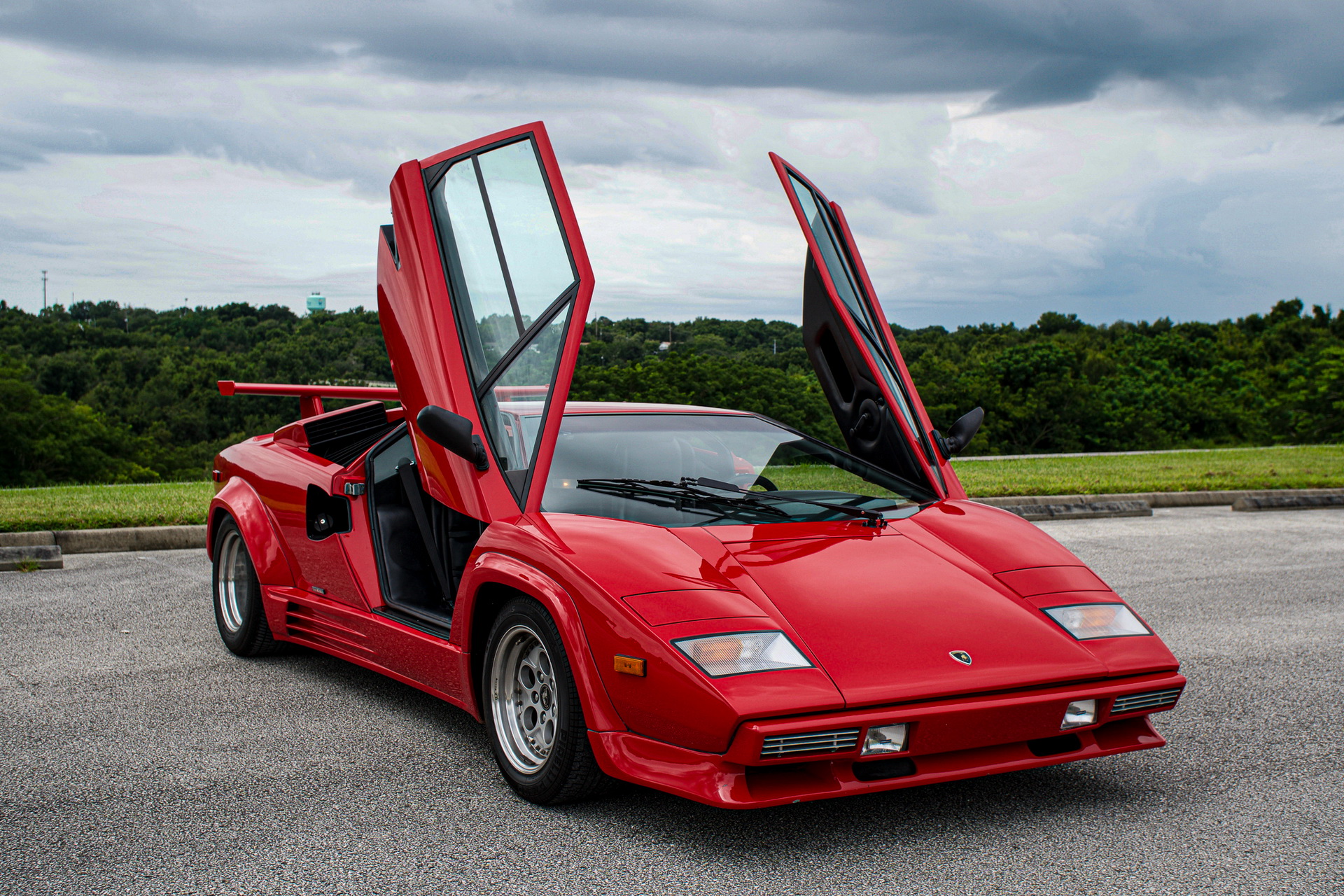 自動車 Lamborghini Countach 5000 quattrovalvole Raro Lamborghini Countach 5000 QV vai a leilão - Estadão