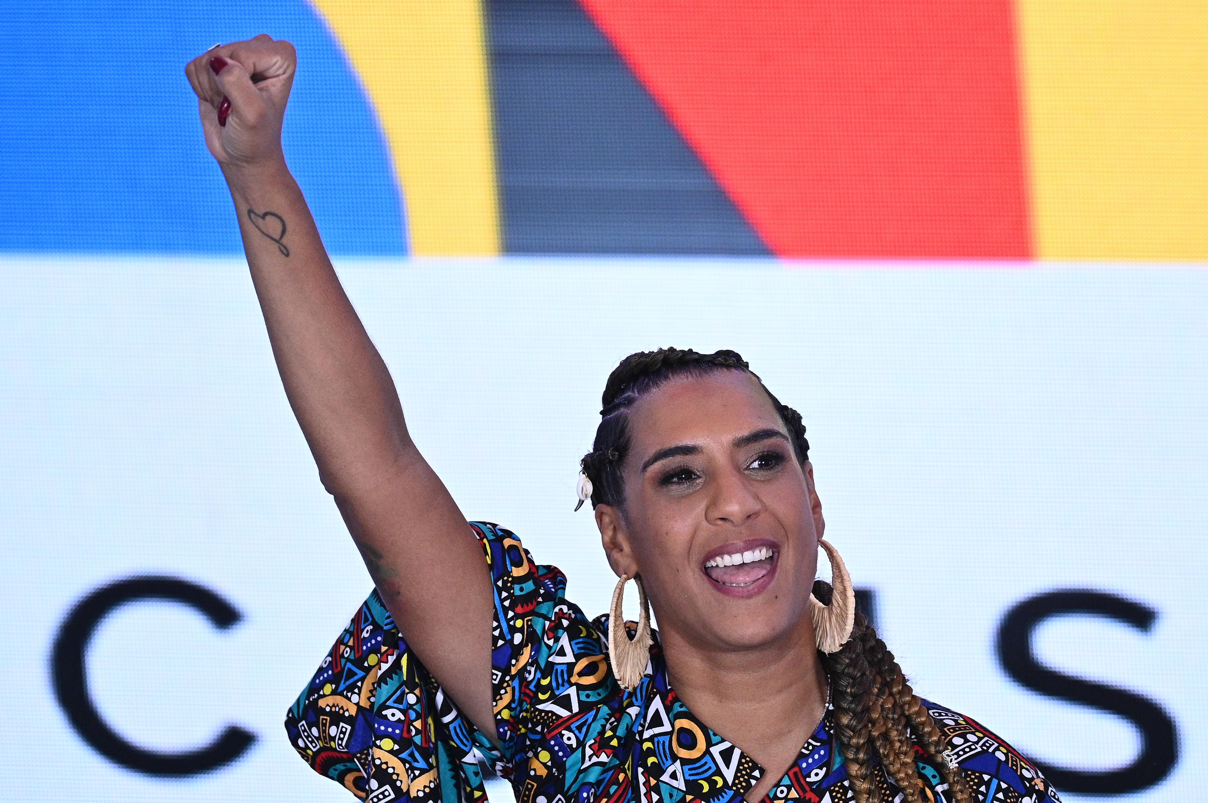 Ministra Anielle Franco viaja em jatinho da FAB para estar na final da Copa  do Brasil no domingo