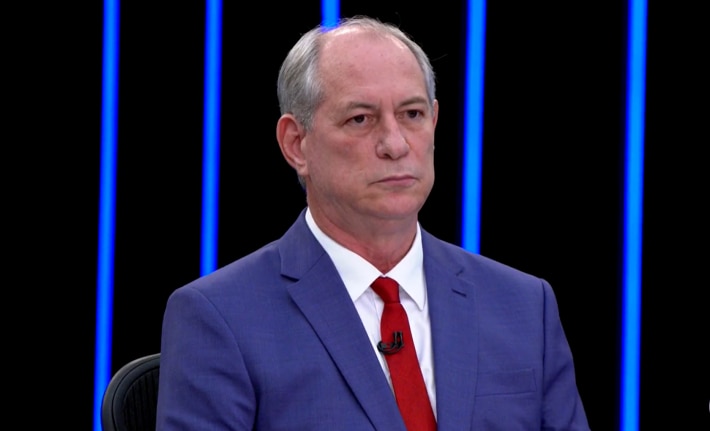 Ciro comete imprecis o ao falar de desemprego no Jornal Nacional