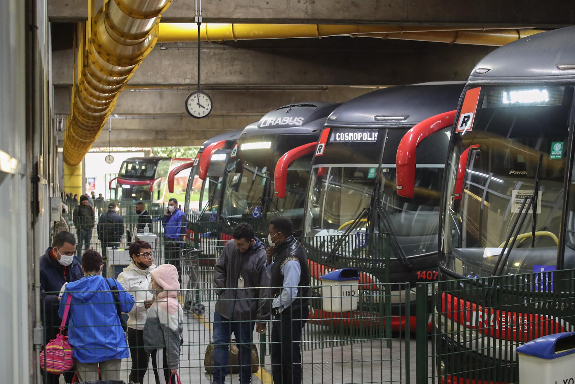 ComperTur Turismo - Todos os ônibus da nossa frota tem esta Sala Vip para  deixar sua viagem ainda mais divertida. Dá pra acreditar que é um ônibus?  🚌