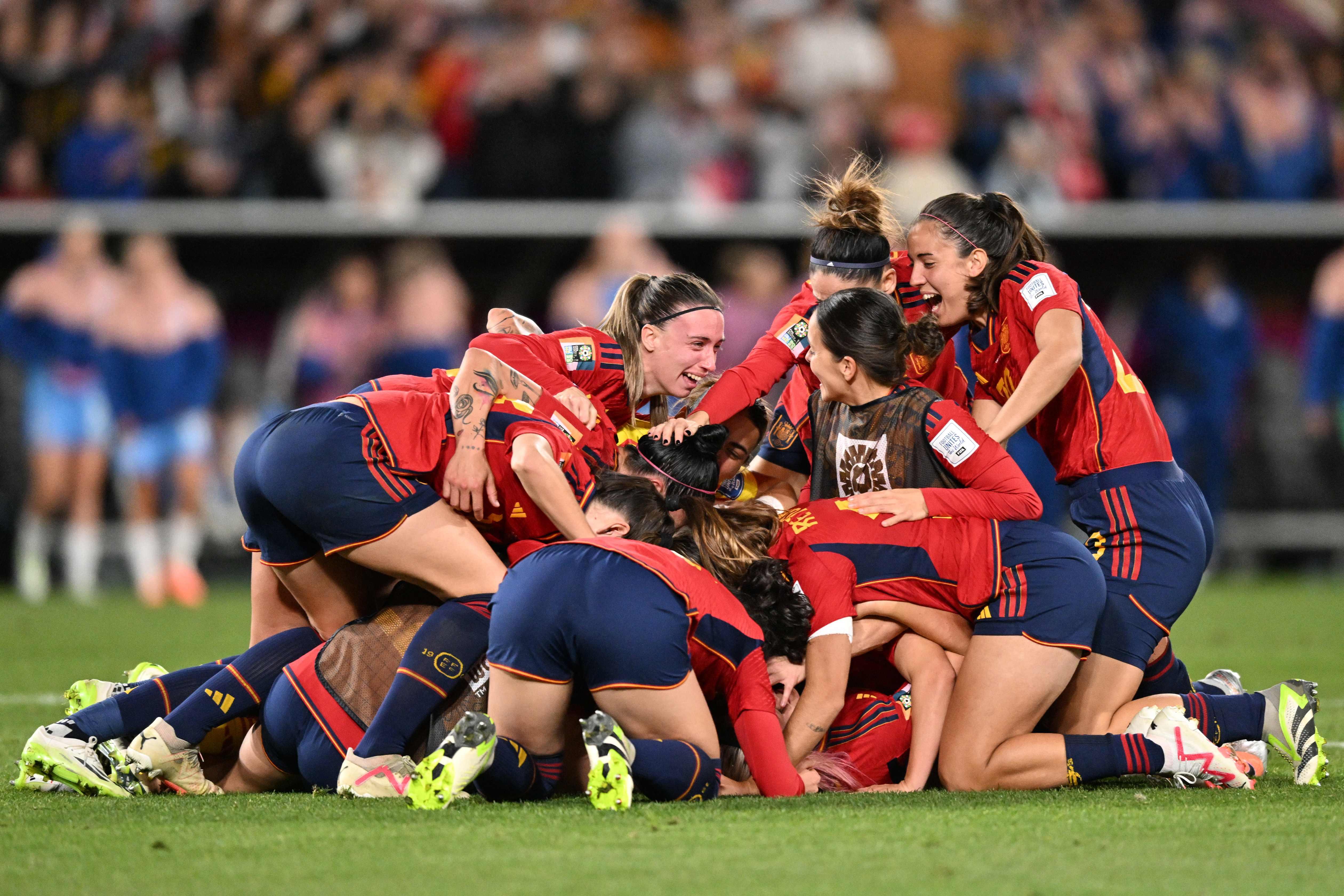 Espanha e Inglaterra fazem final da Copa do Mundo de futebol feminino