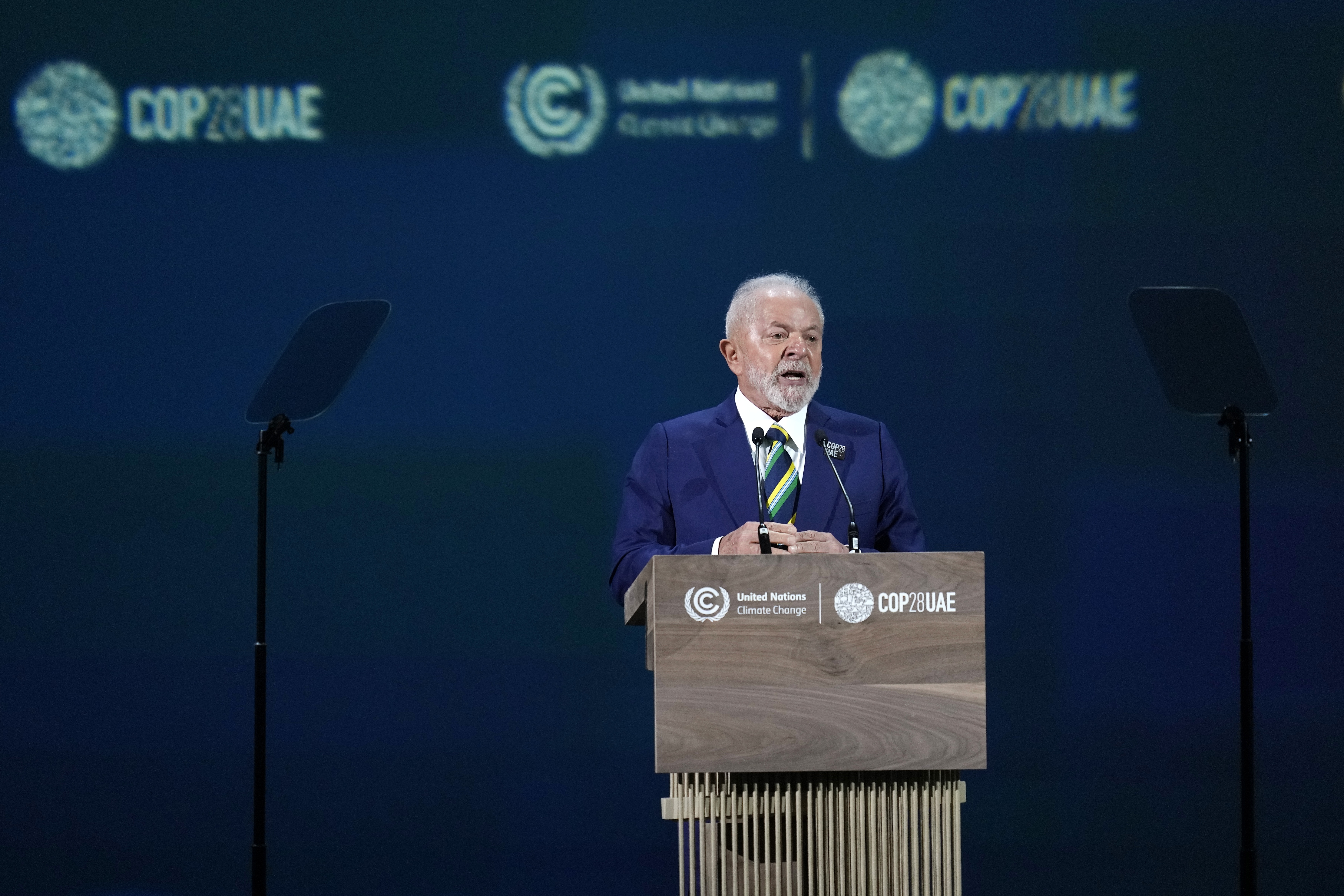 COP 28 chega a acordo para diminuição do uso de petróleo