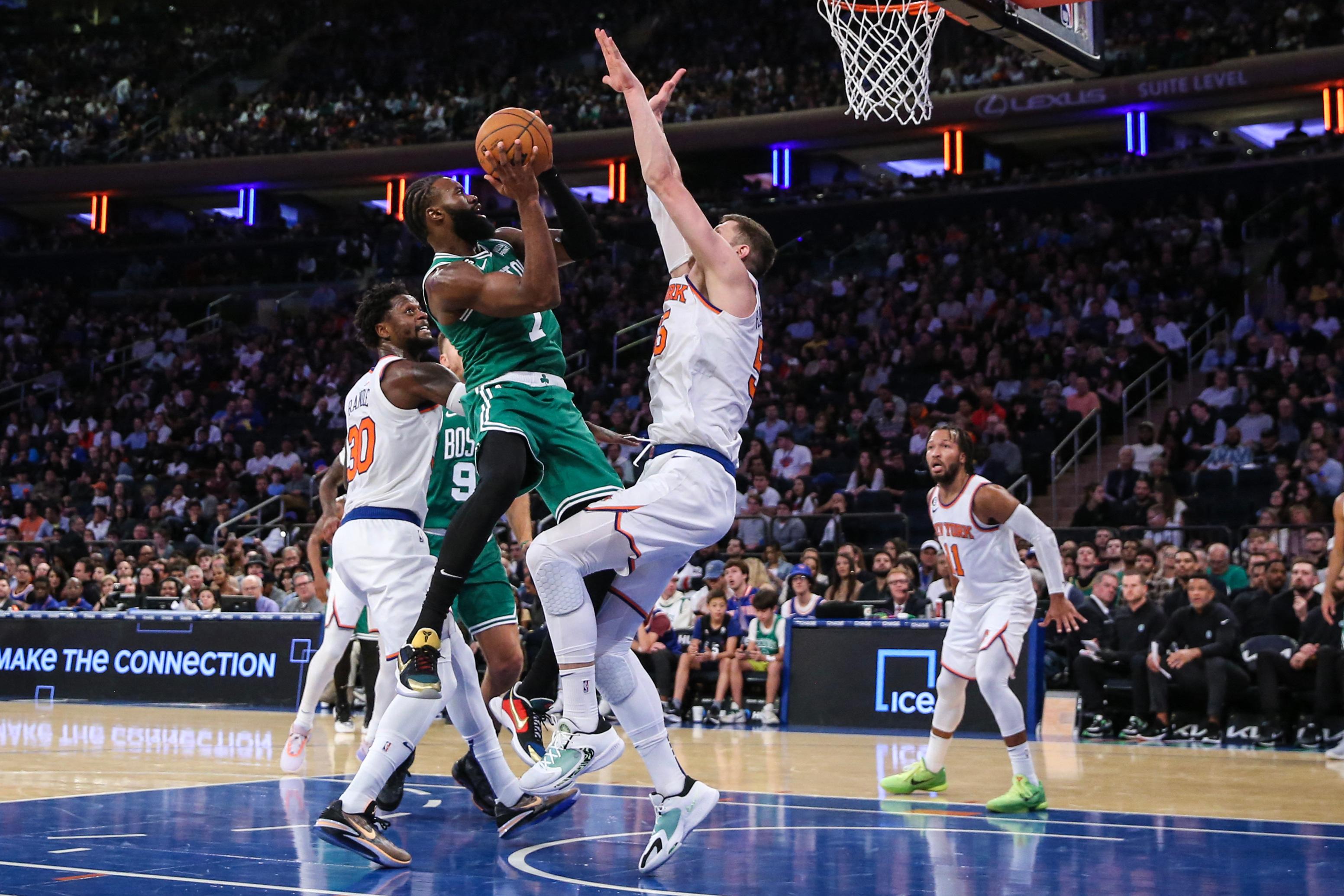 Boston Celtics quebra recorde de cestas de 3 pontos em triunfo