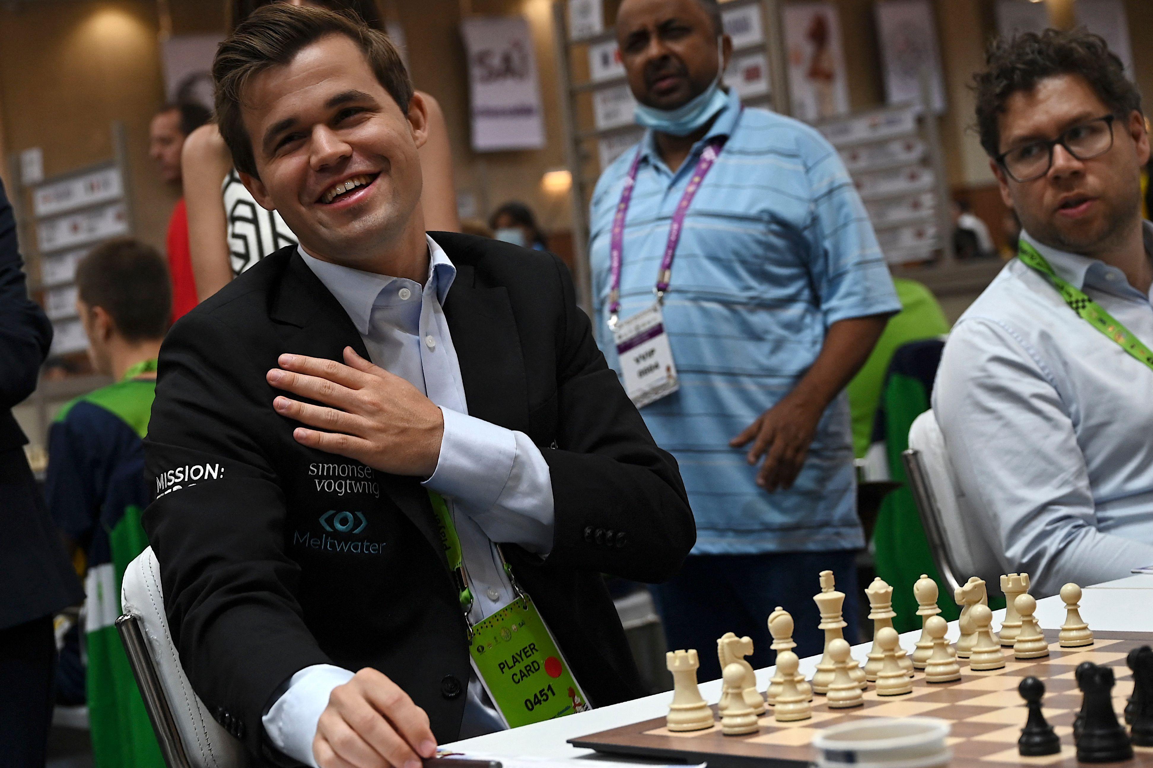 Xadrez - Magnus Carlsen amassando com FACILIDADE! (Kaugamemods