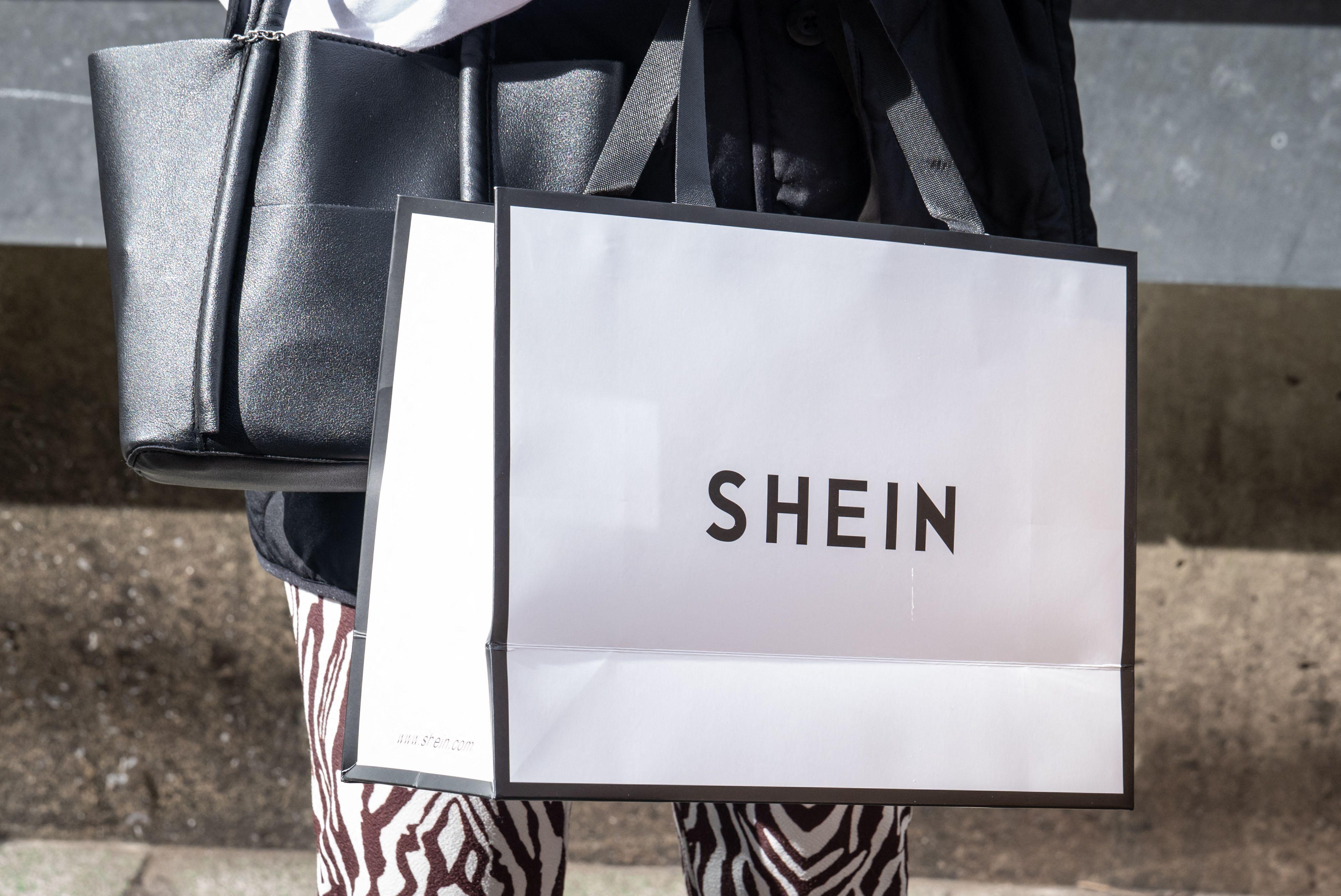 Cliente da Shein é taxado com imposto mais caro do que a compra e