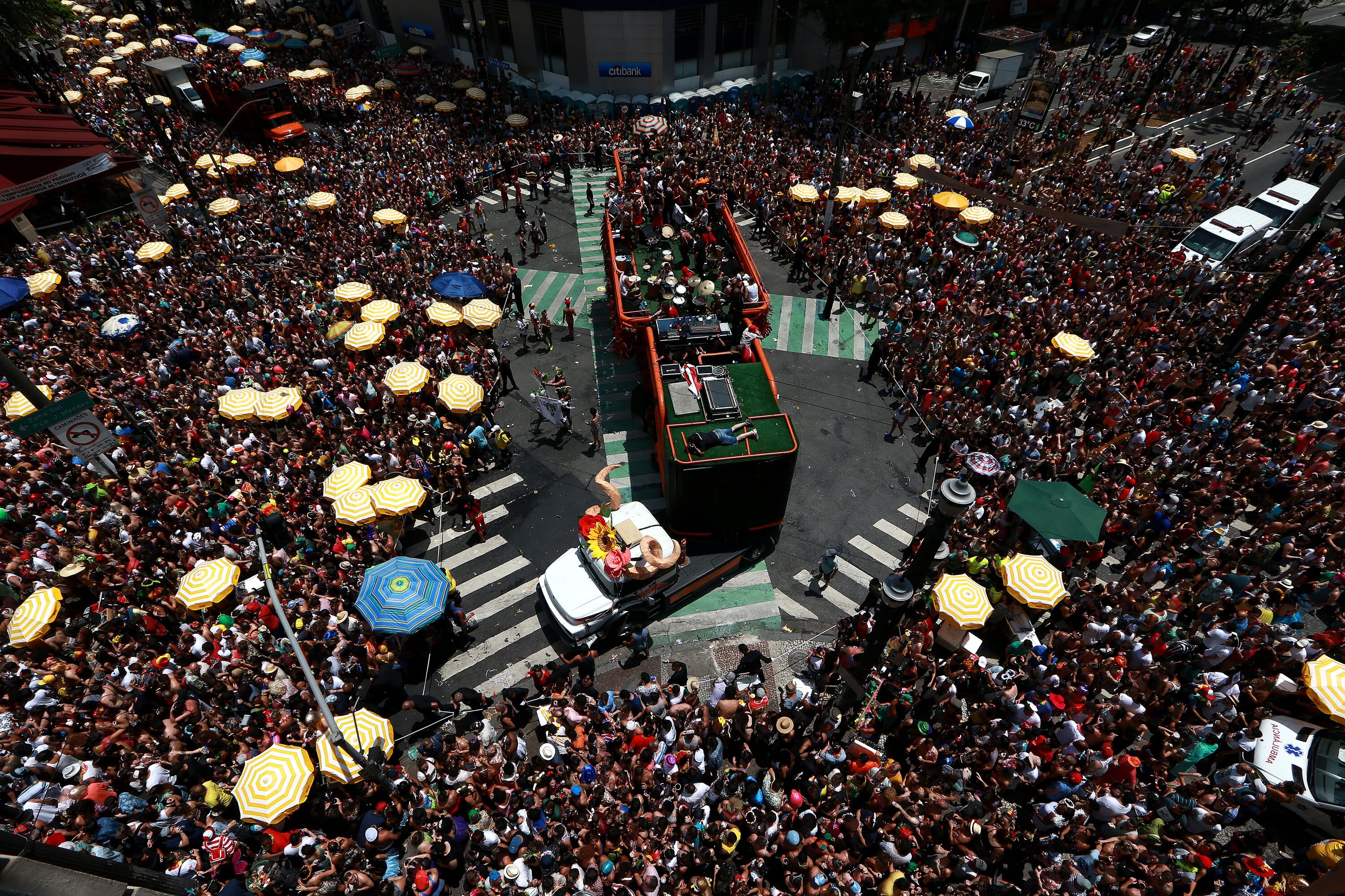 Berrini vai receber desfile de blocos de carnaval em São Paulo – Metro  World News Brasil