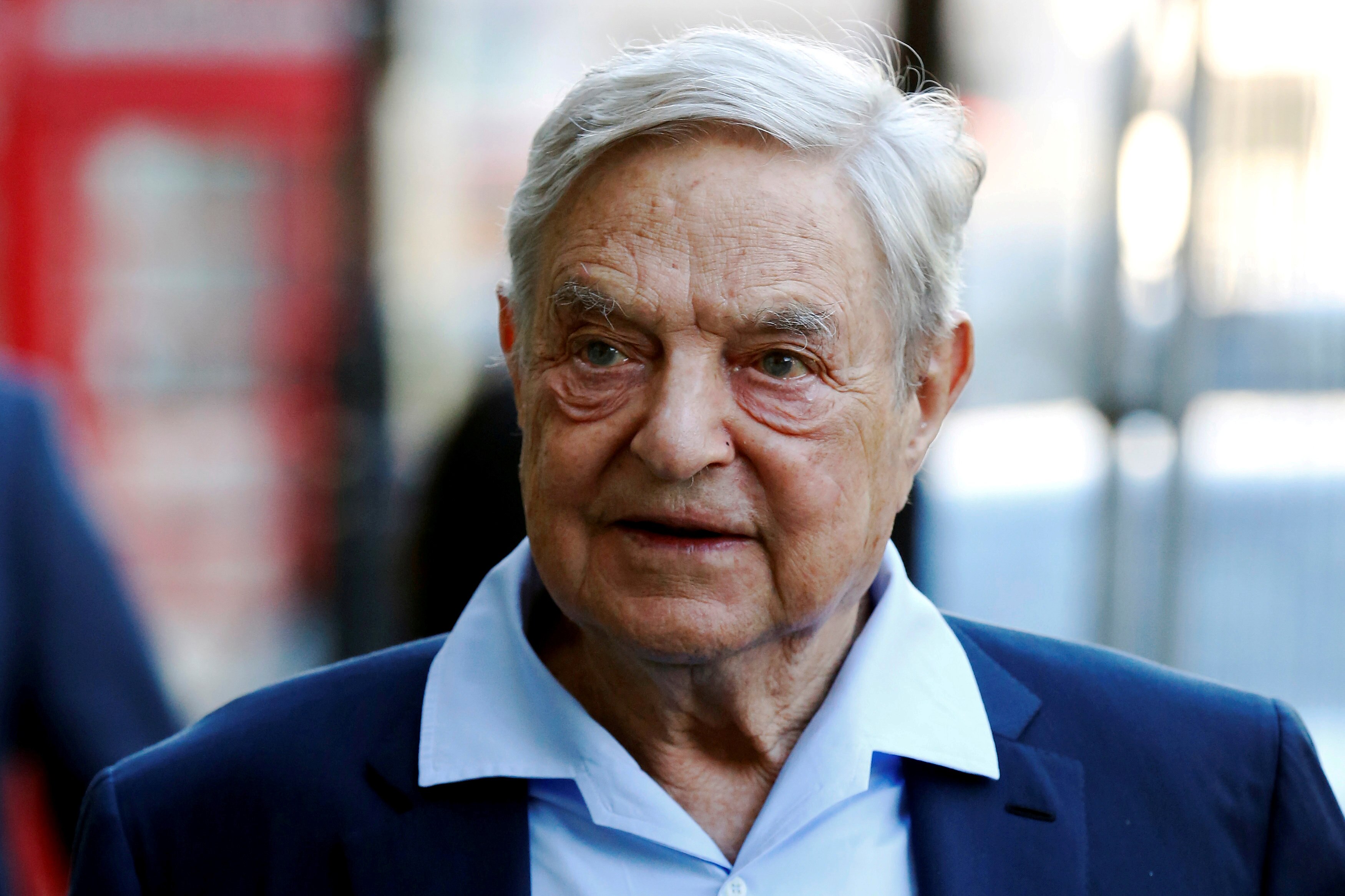 Entenda por que o nome de George Soros aparece em diversas teorias