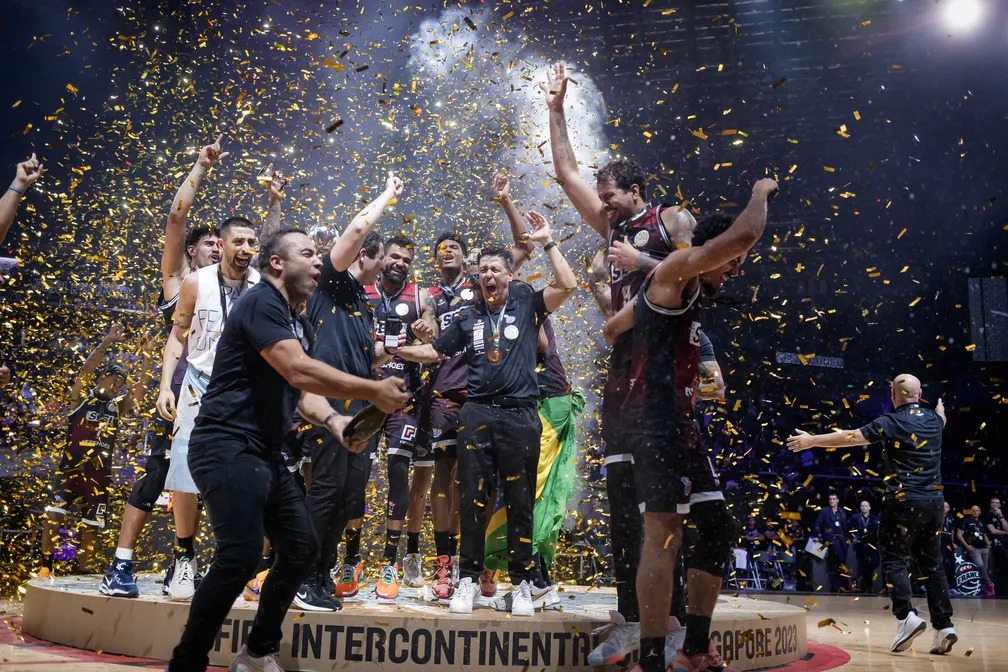 Pontos e melhores momentos França 82x55 Irã pela Copa do Mundo de Basquete