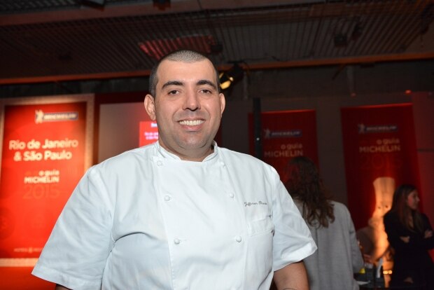 Danilo Parah é eleito Chef Revelação pelo Prêmio Rio Show de Gastronomia  2023