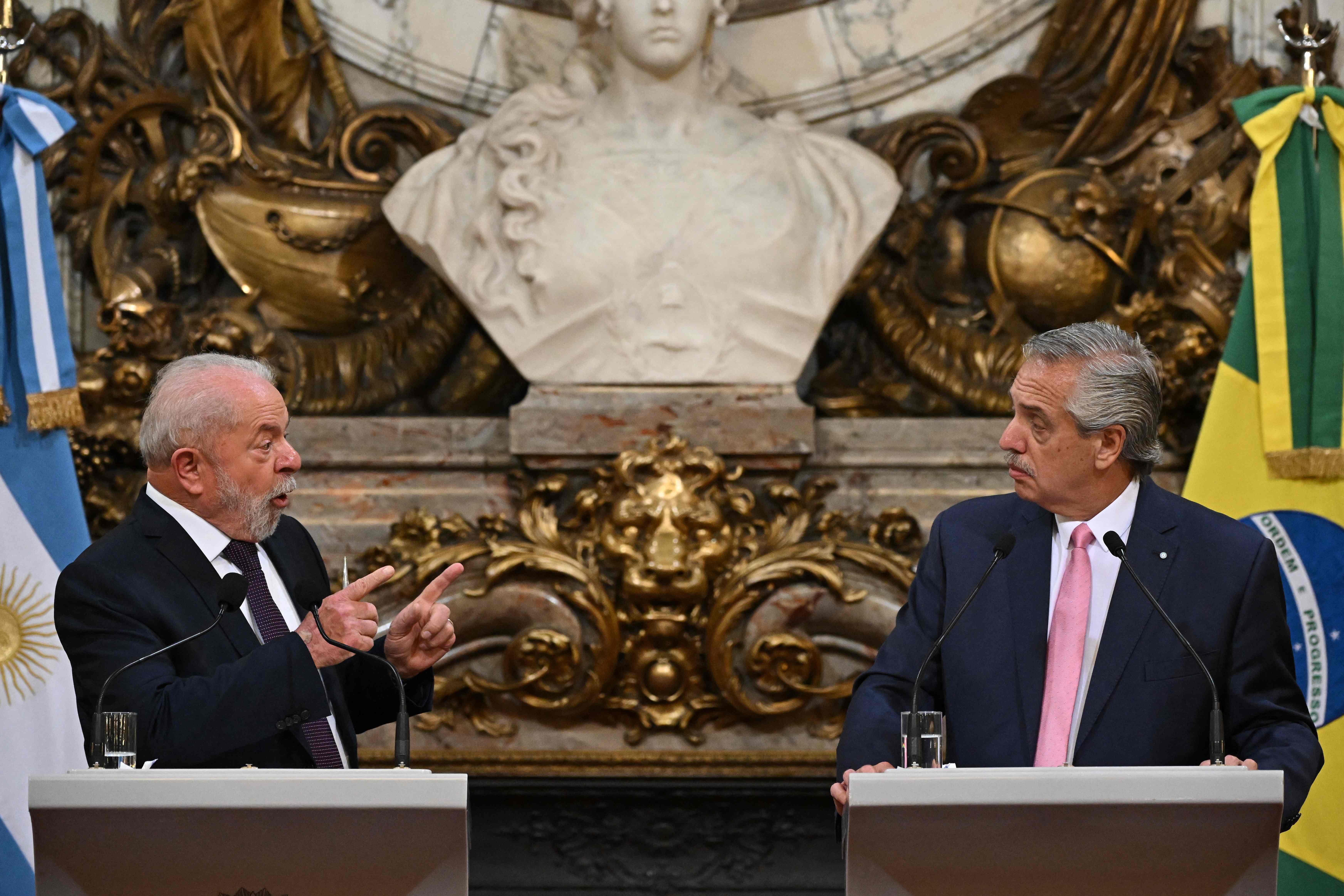 100 dias de governo Lula: o retorno da diplomacia presidencial; leia an&aacute;lise  - Estad&atilde;o