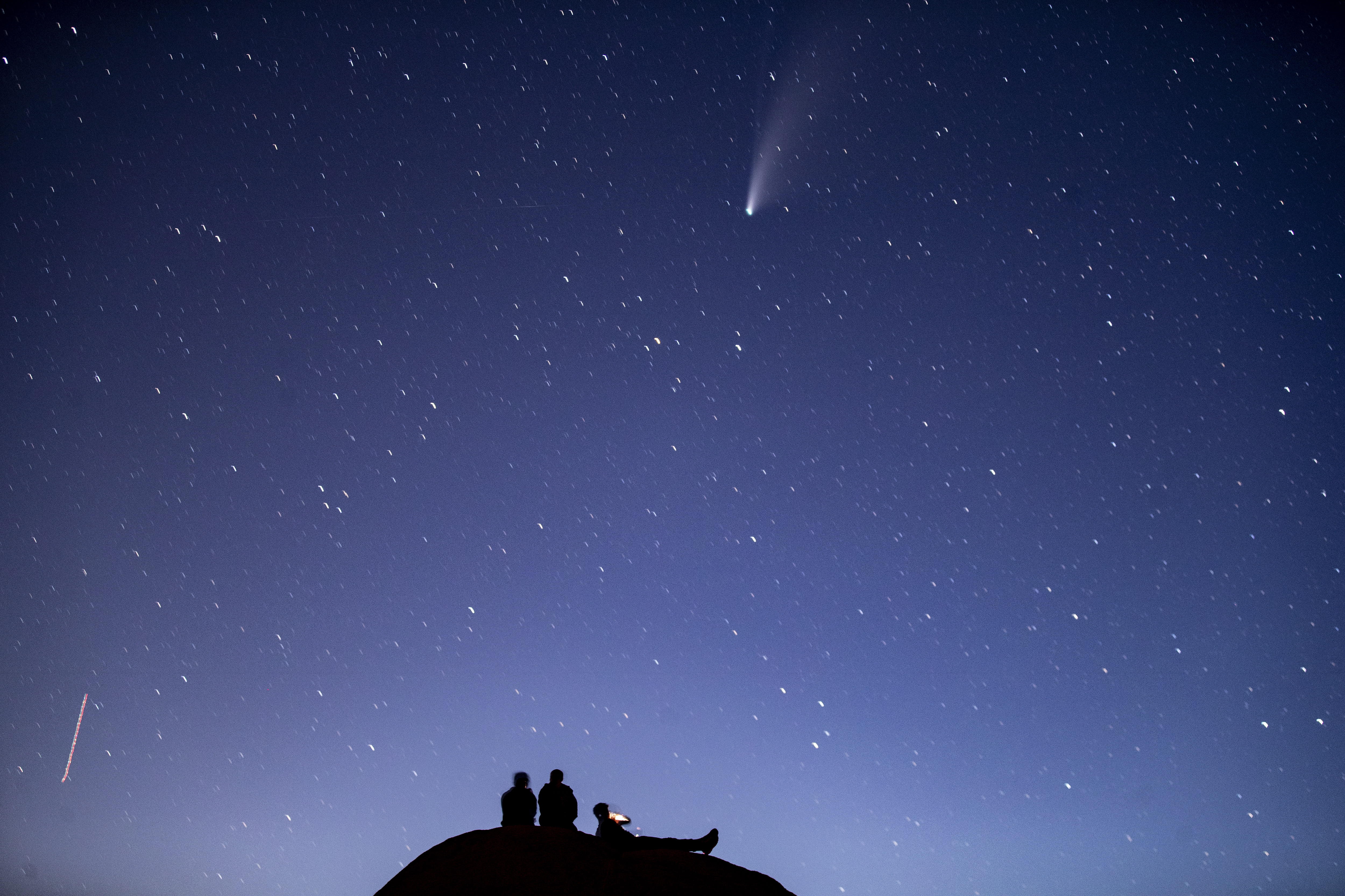 Como achar o cometa verde que está de passagem pelo céu do Brasil?  Astrônomo dá dicas para ver o astro, Ciência