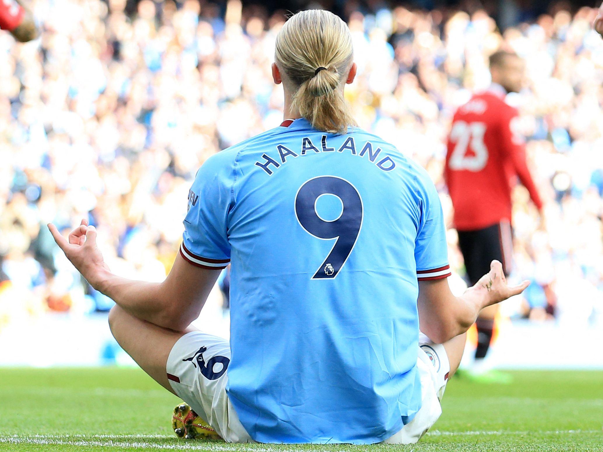 Haaland, do Manchester City, é eleito o melhor jogador de agosto no  Campeonato Inglês