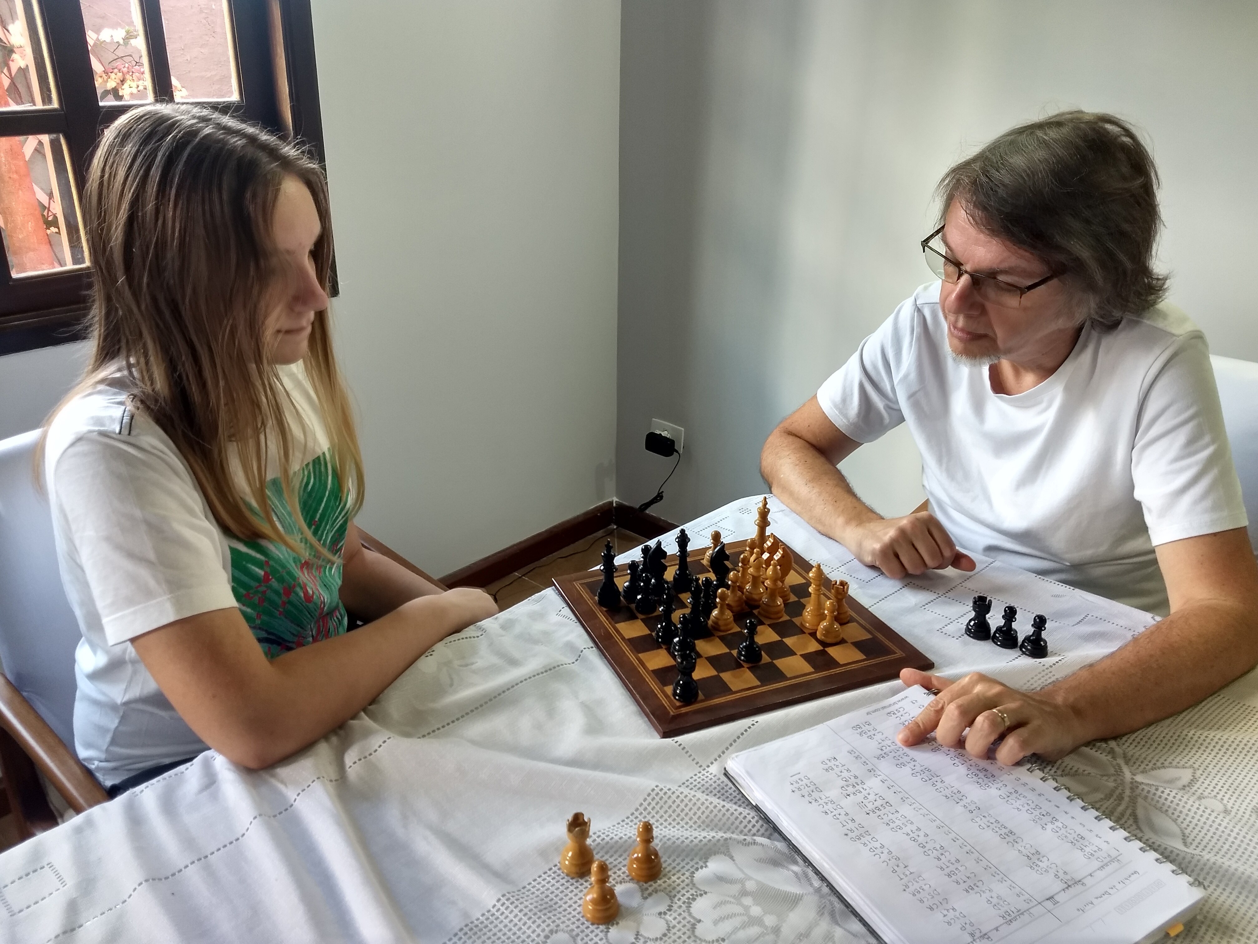 Como a série 'O gambito da rainha' iniciou um novo debate sobre o machismo  no xadrez - Jornal O Globo