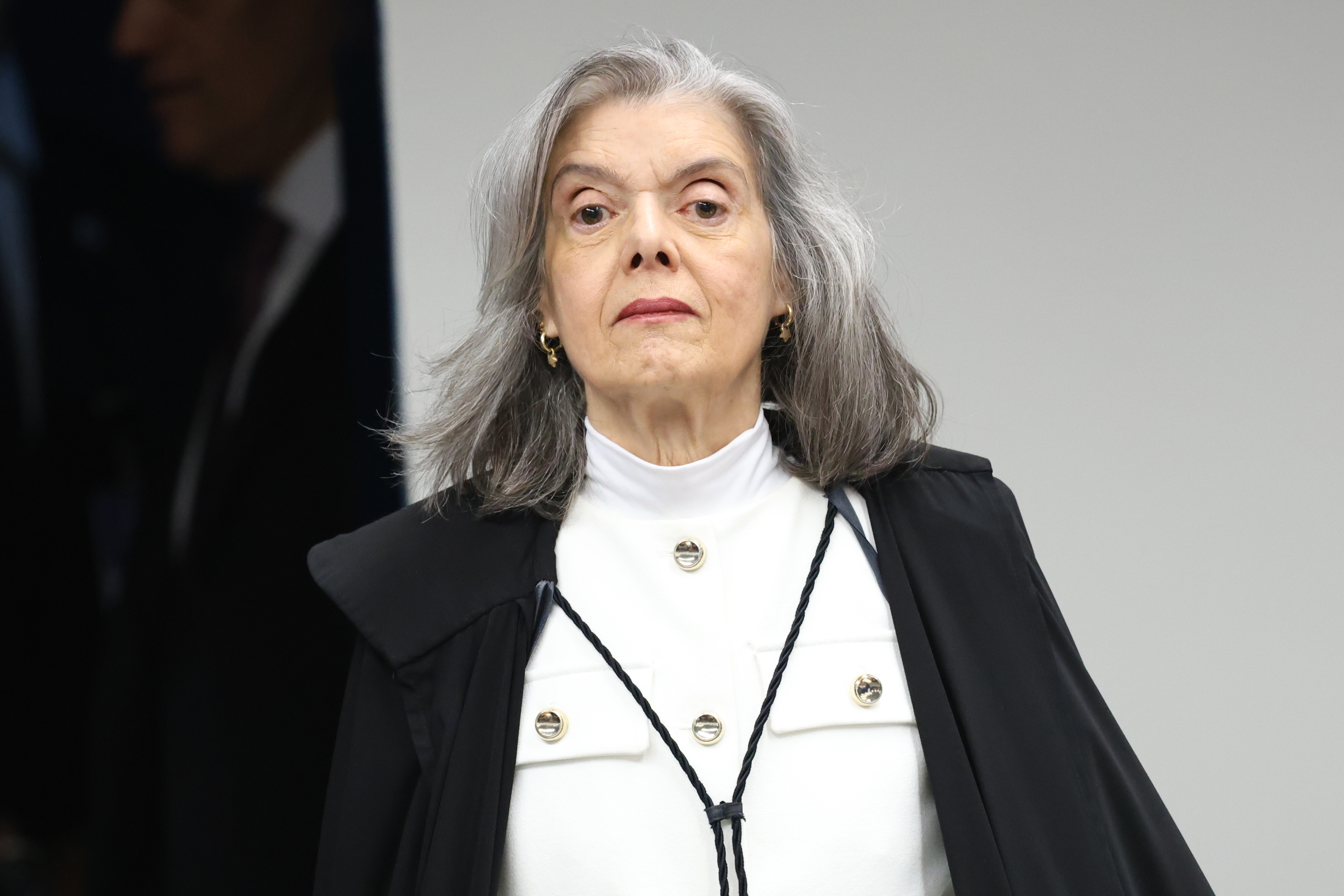Cármen Lúcia pede desculpas e diz que STF provocou 'mal-estar cívico' no País - Estadão