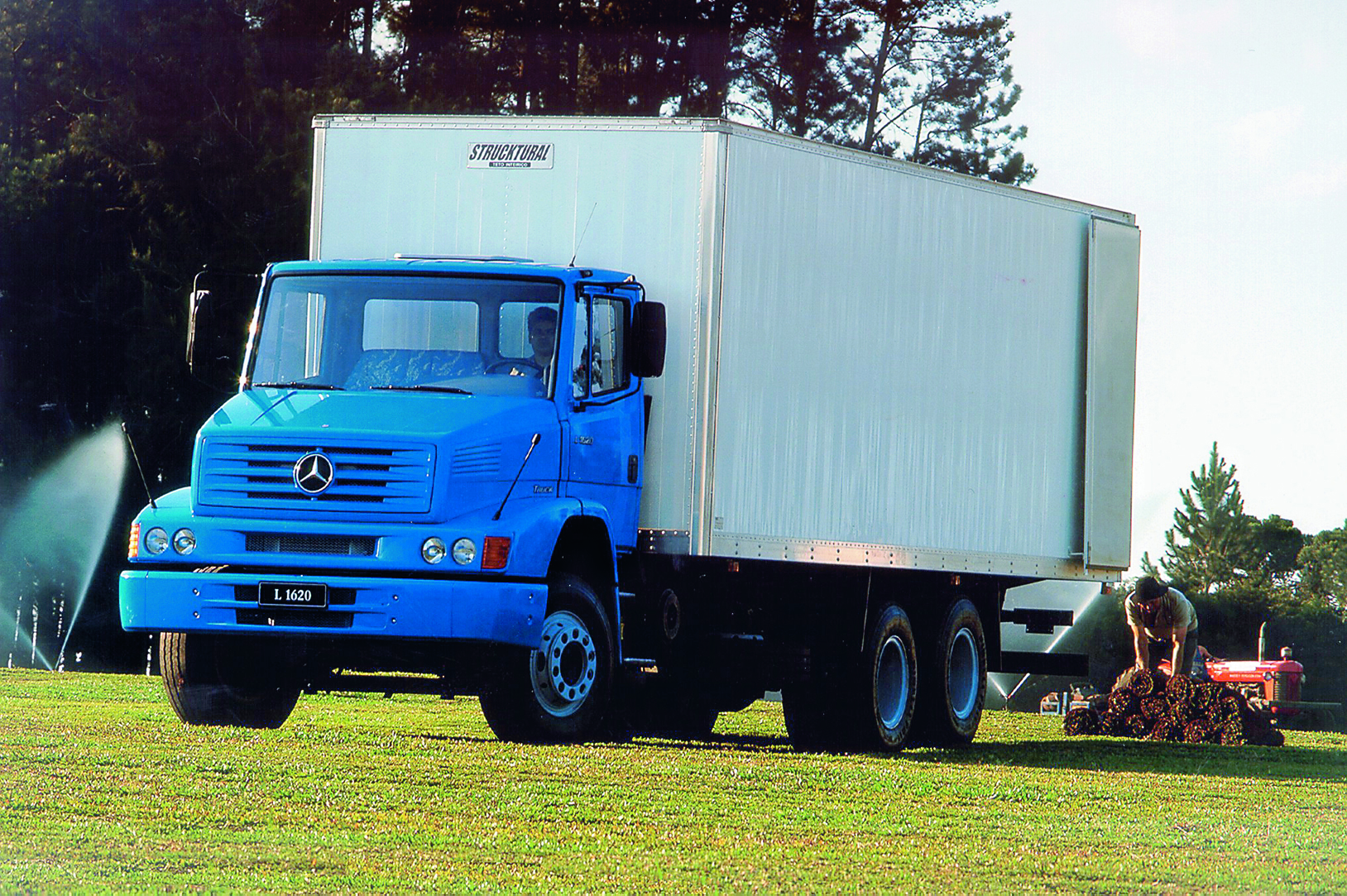 Mercedes-Benz L-1620 ainda um dos mais negociados - Estadão