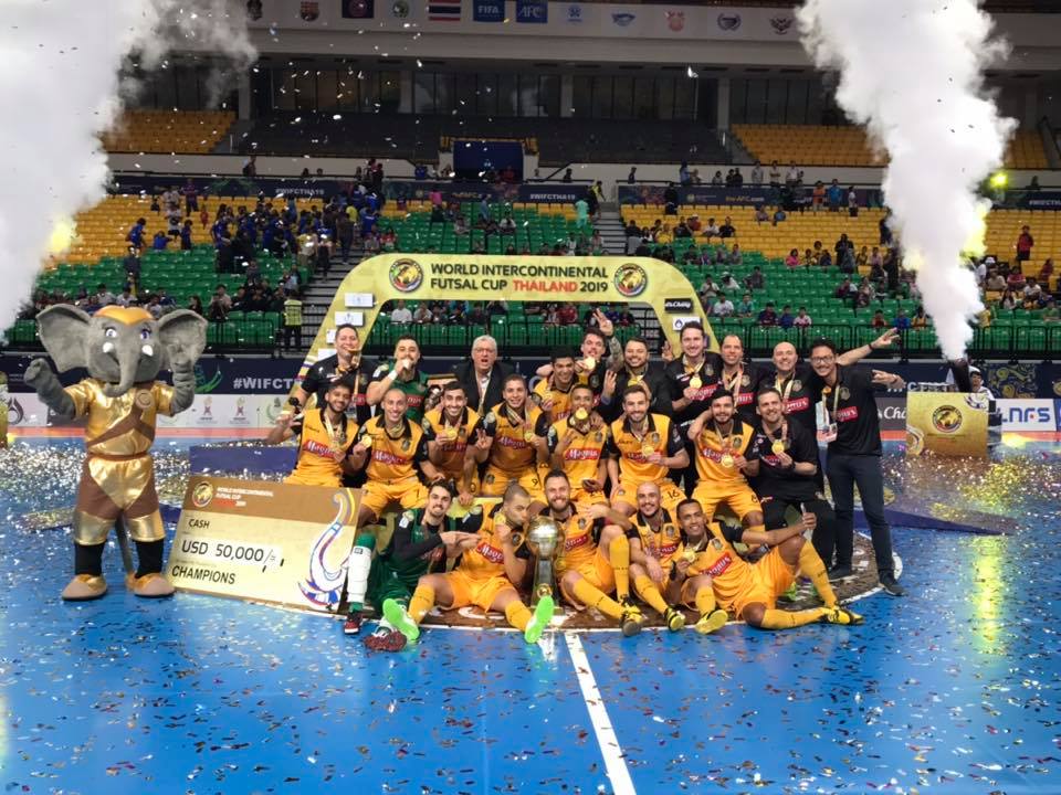 Sorocaba vence Carlos Barbosa e é campeão mundial de futsal