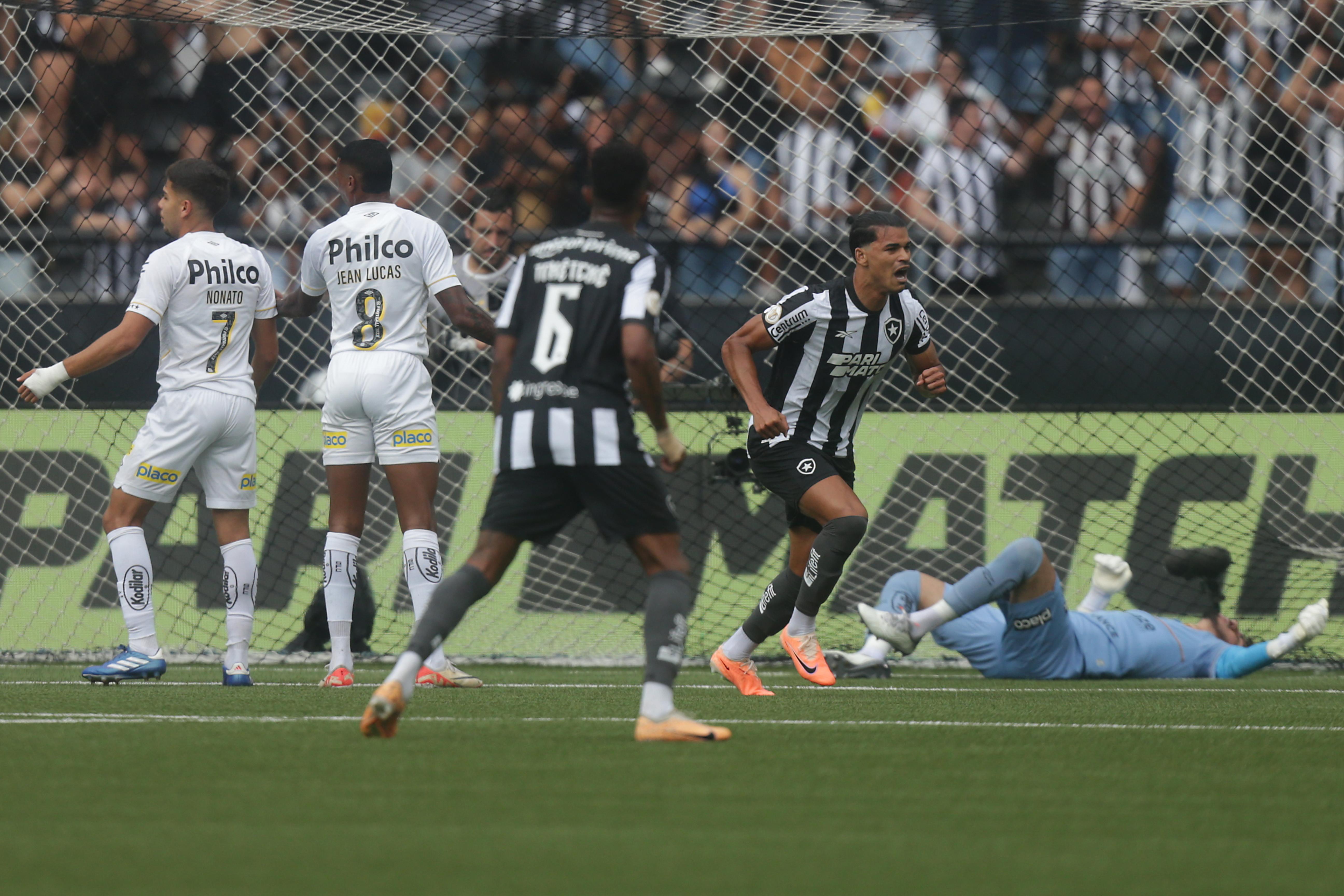 Santos busca empate com Botafogo no fim e amplia sequência invicta