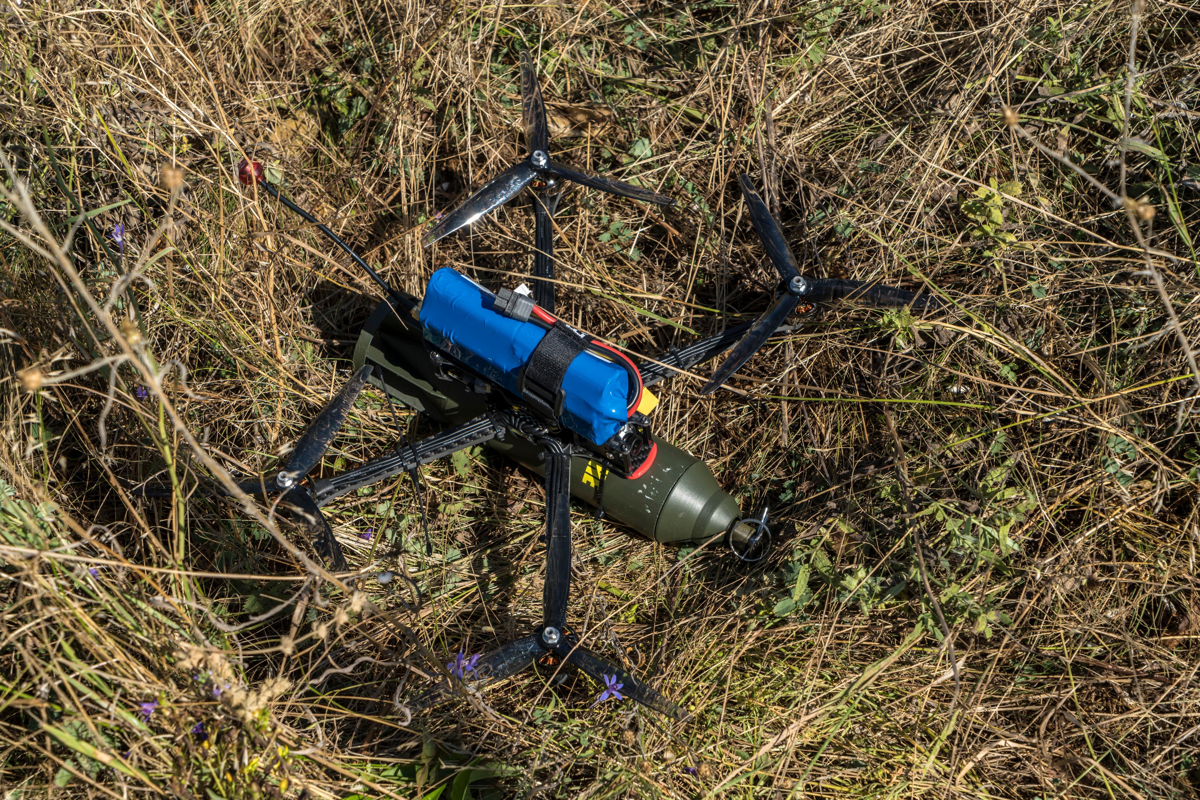 Cómo son los drones FPV que fabrica Ucrania para la guerra con