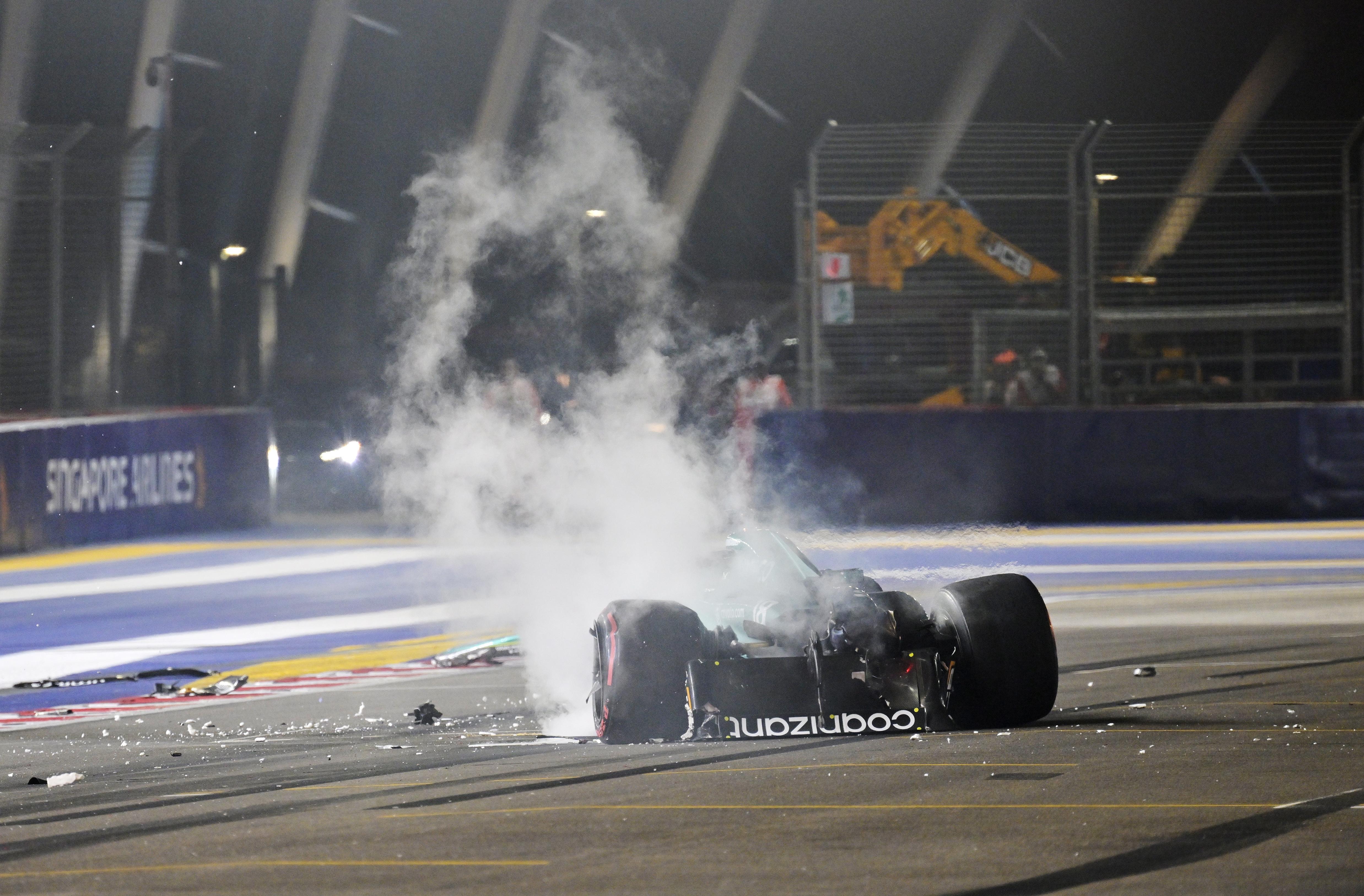 Lance Stroll bate forte e treino do GP de Singapura é interrompido