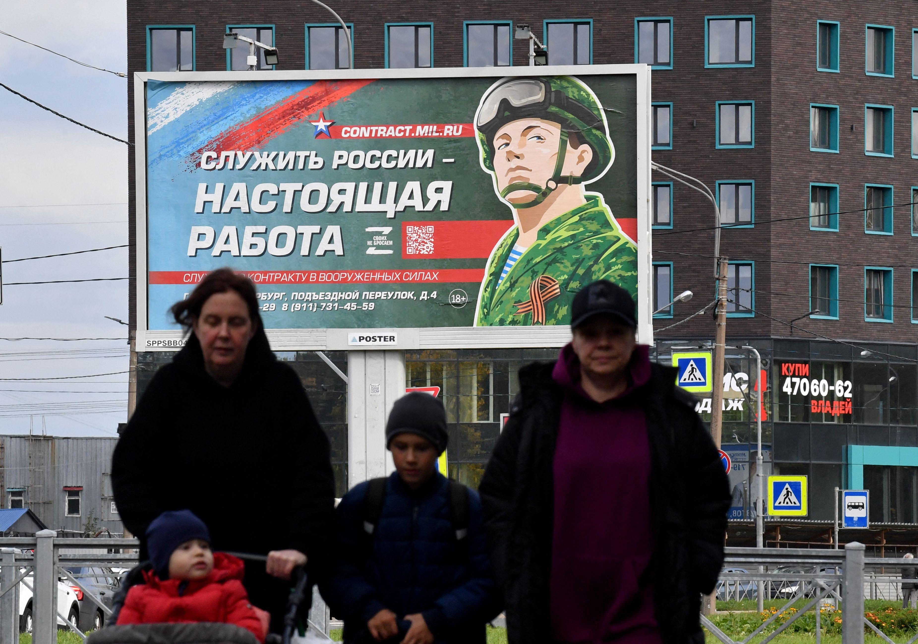 Medvedev alerta Otan sobre guerra nuclear se Rússia perder o conflito