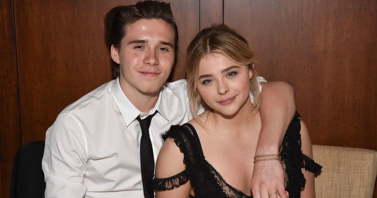 BROOKLYN BECKHAM, NAMORADO DE CHLOE MORETZ É VISTO BEIJANDO A