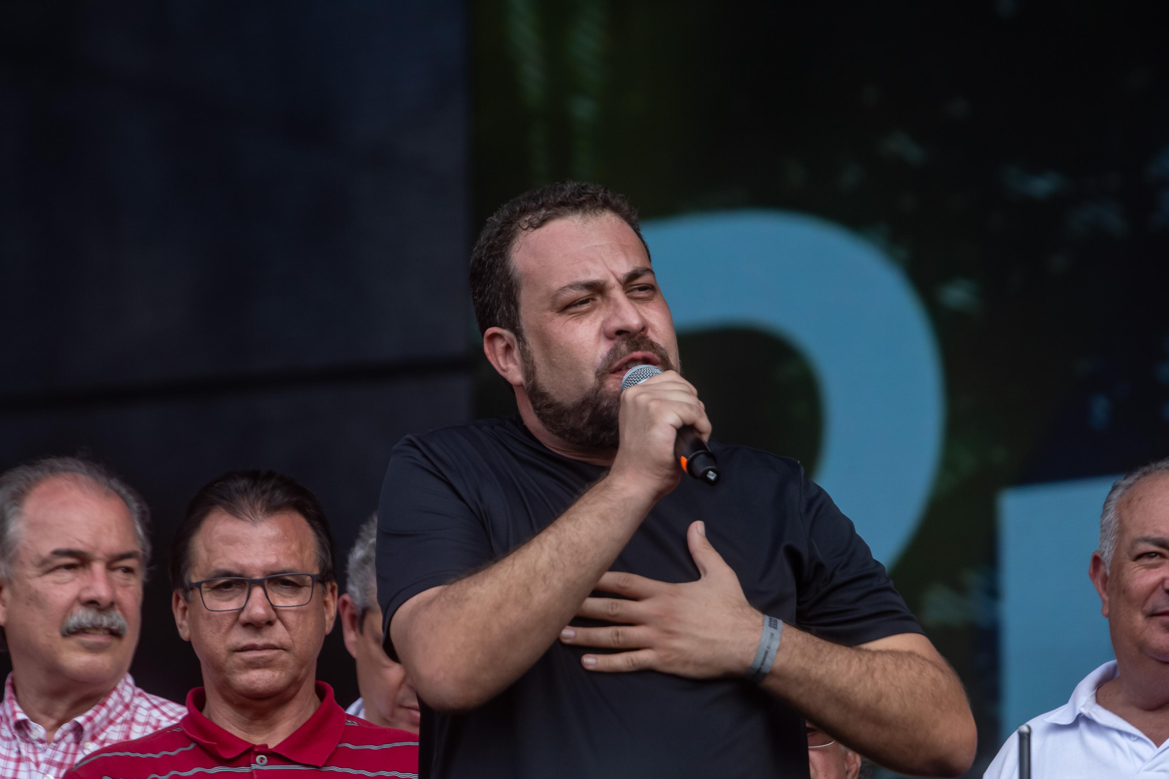 Deputado Guilherme Boulos se reúne com Dama do tráfico ense -  Tribuna do Norte