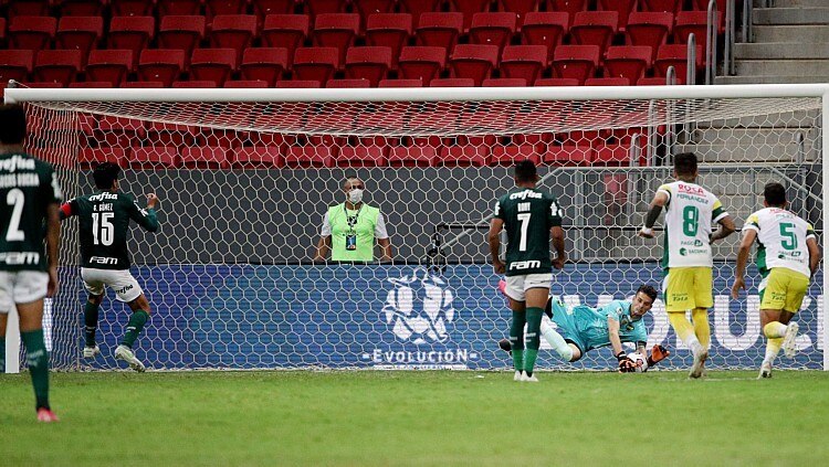 Palmeiras volta a falhar nos pênaltis e perde Recopa para Defensa y  Justicia