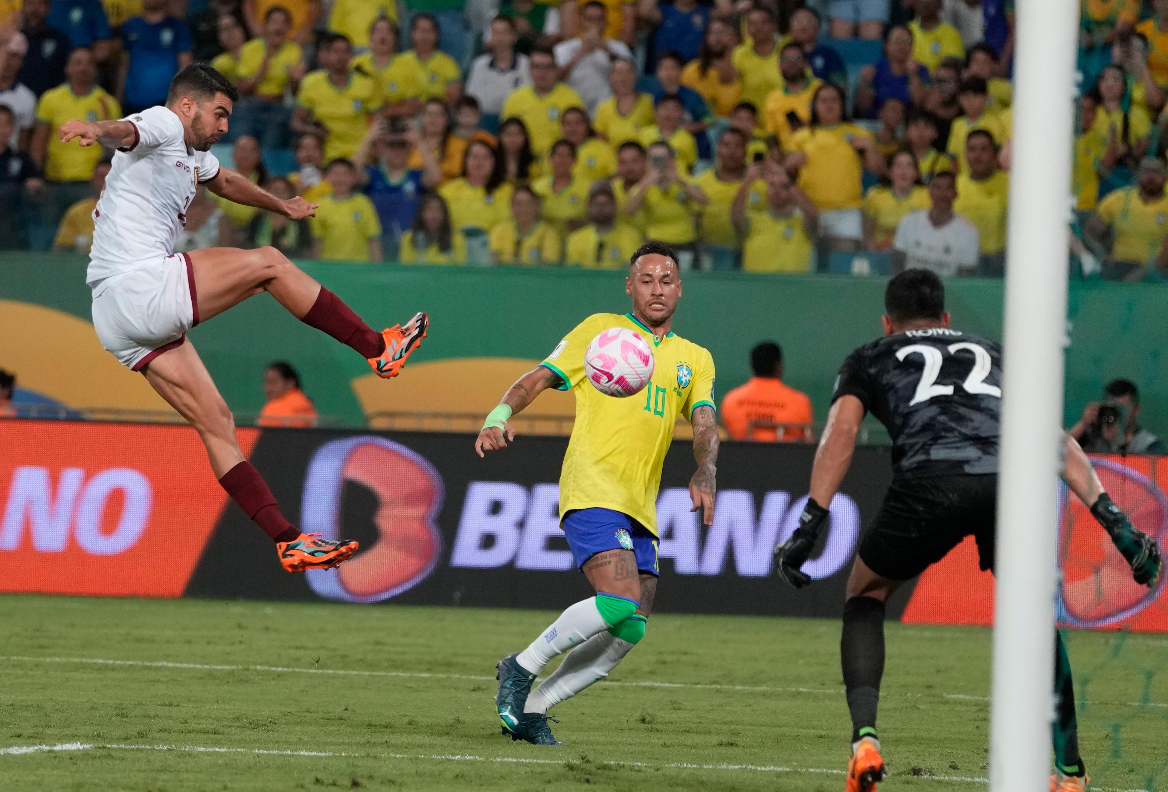 Com golaço no fim, Brasil sofre empate da Venezuela e perde liderança das  Eliminatórias
