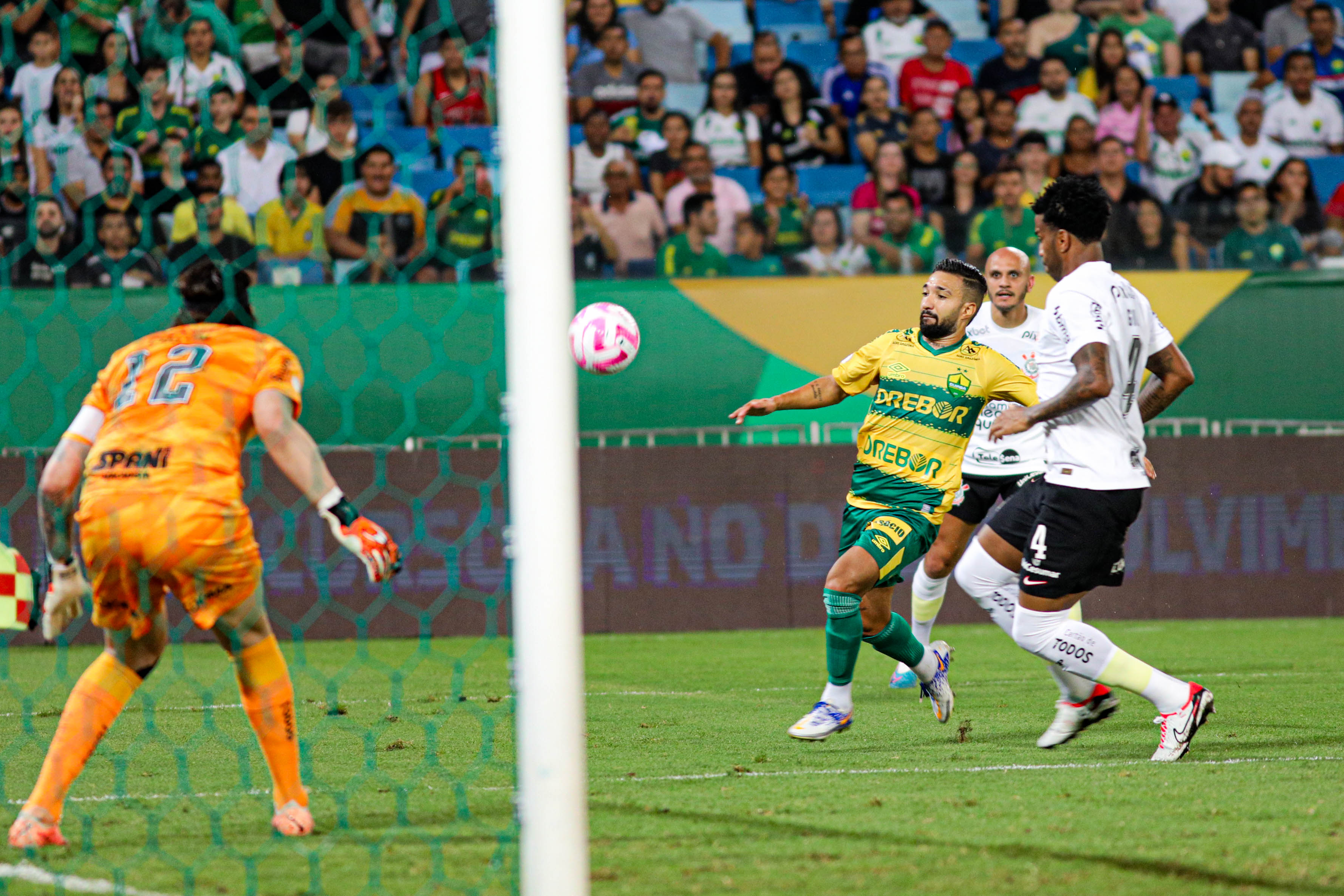 Corinthians fica no empate em 1 a 1 com o Cuiabá, pelo Brasileirão 2023