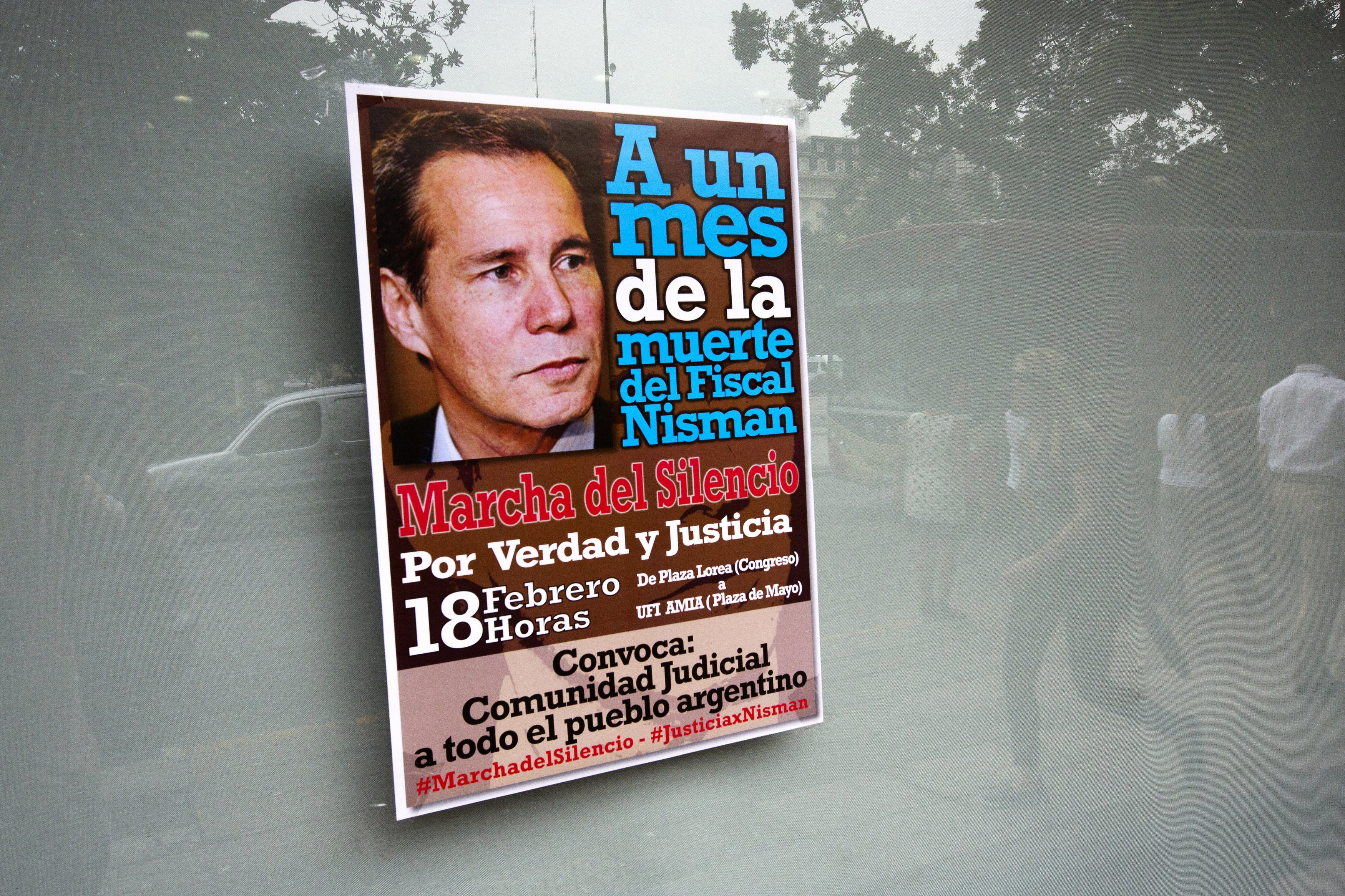 Nisman: O Promotor, a Presidente e o Espião