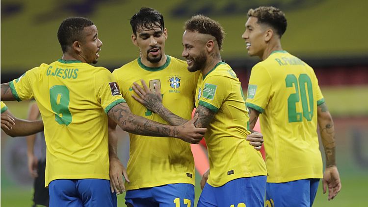 Site vaza suposta nova camisa da seleção brasileira; veja imagens - Estadão
