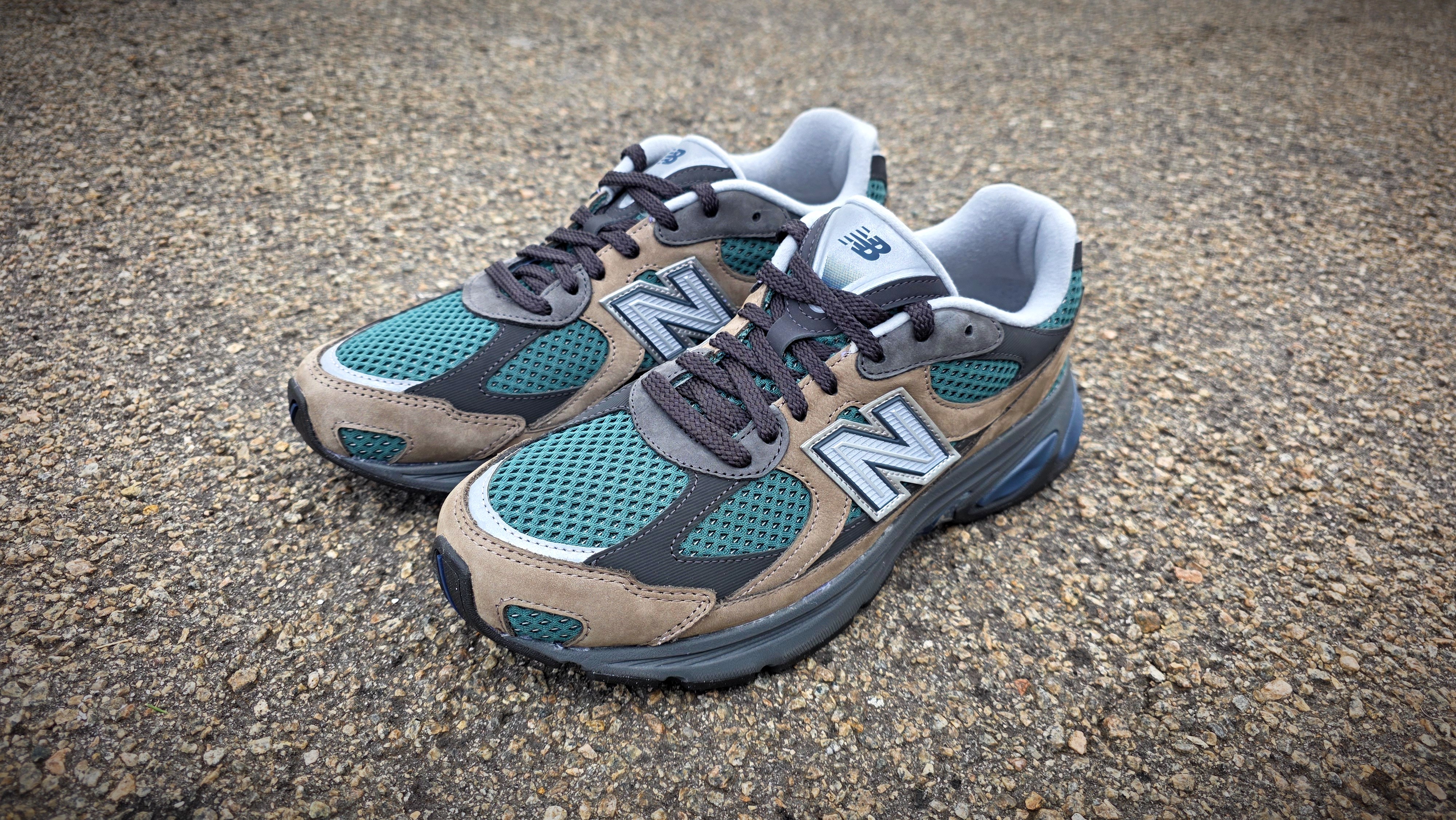 Review: New Balance ABZORB 2010 é pura nostalgia com tecnologia de