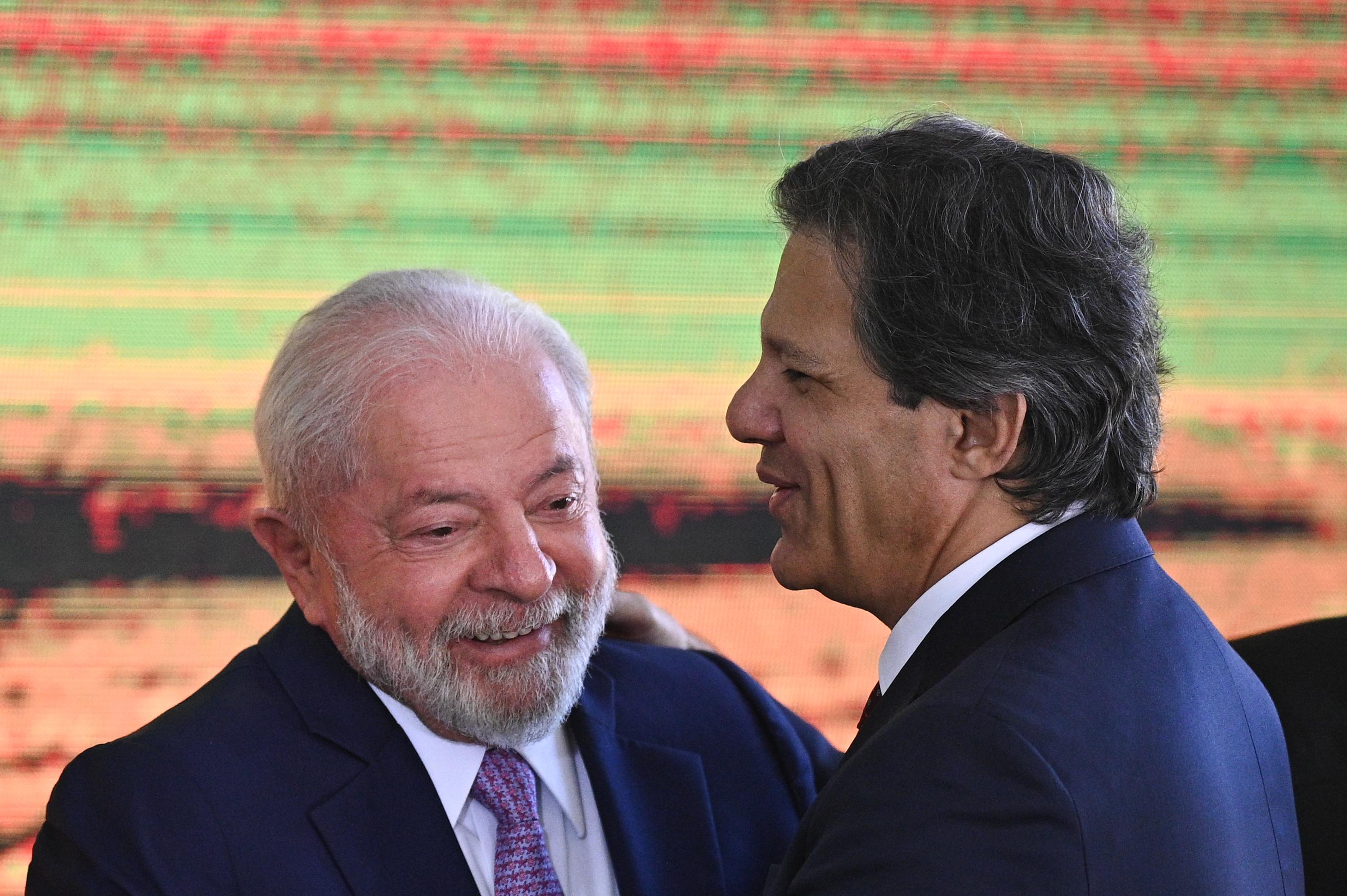 Mercado financeiro está caindo na real com Lula e Haddad