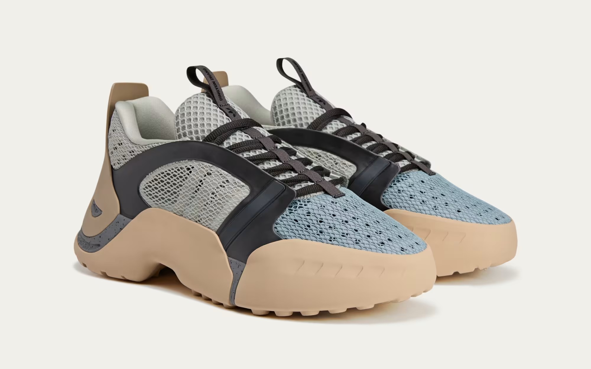 Kazu Adidas lança novo tênis Kouza em parceria com ex-Yeezy - Estadão