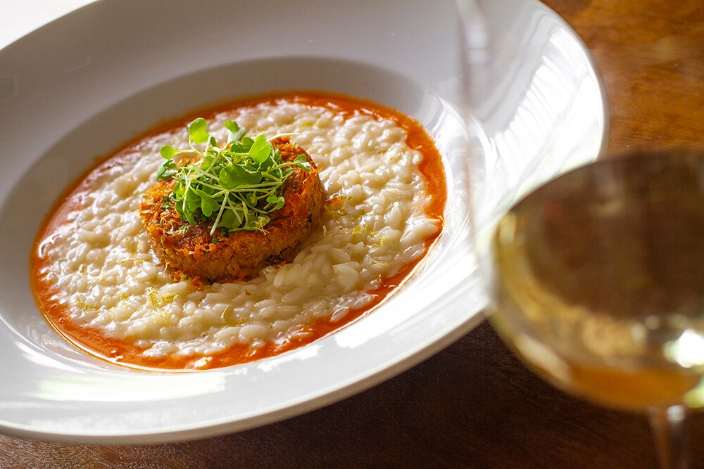 Restaurante giratório Lassù é novidade italiana na zona norte - Estadão