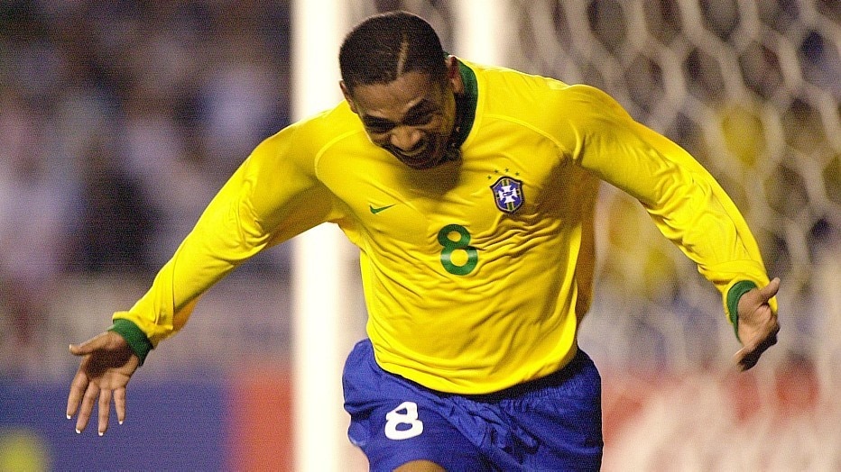 Campeão mundial analisa clássico e diz quem é o favorito no Derby