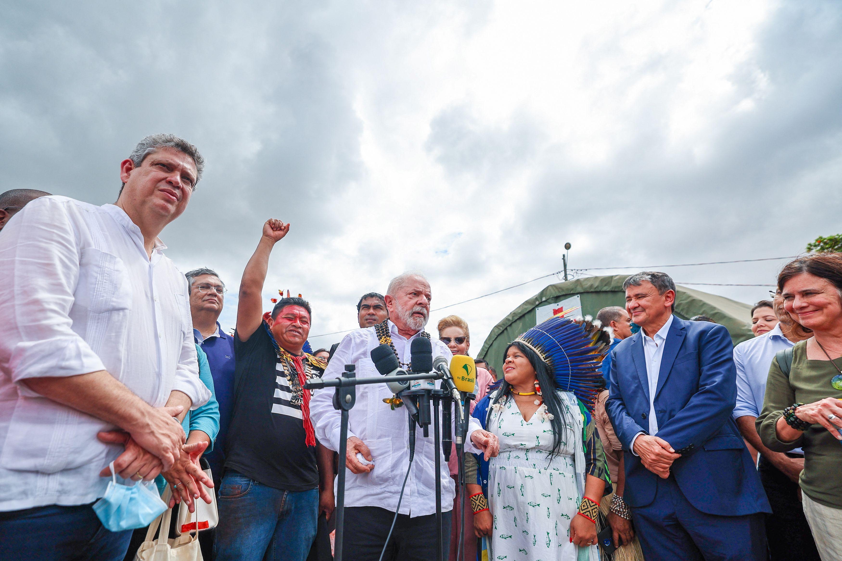 PF e Ibama v&atilde;o tirar garimpeiros do territ&oacute;rio Yanomami com a ajuda de  militares, diz ministra - Estad&atilde;o