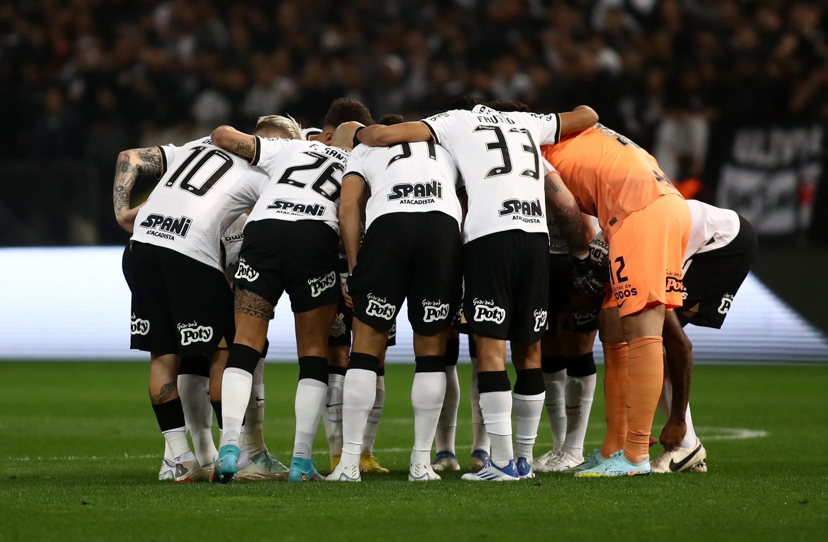 Corinthians garante liderança do seu grupo e rodada determina