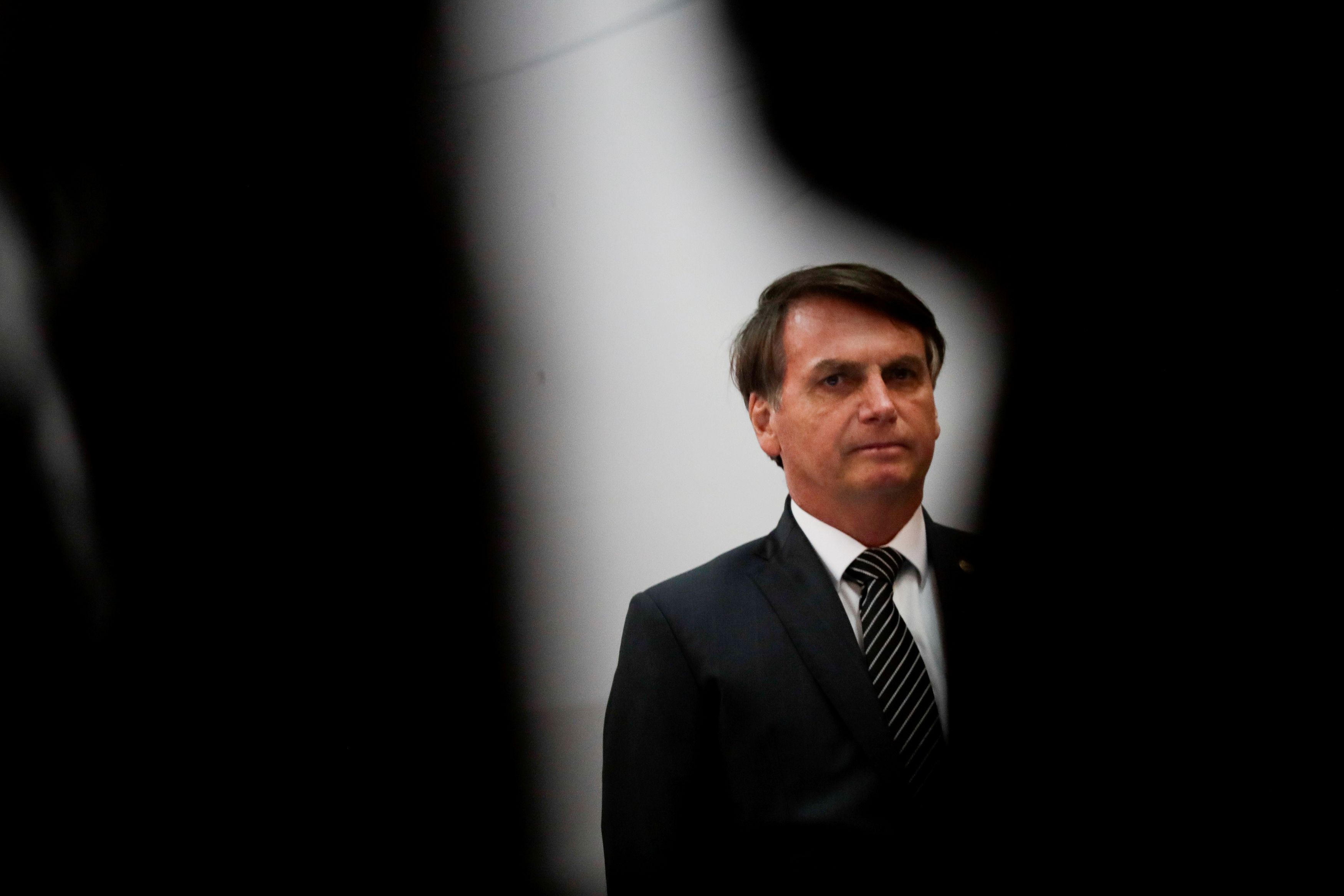 Pesquisas internas indicam desgaste de Bolsonaro, assume Flávio